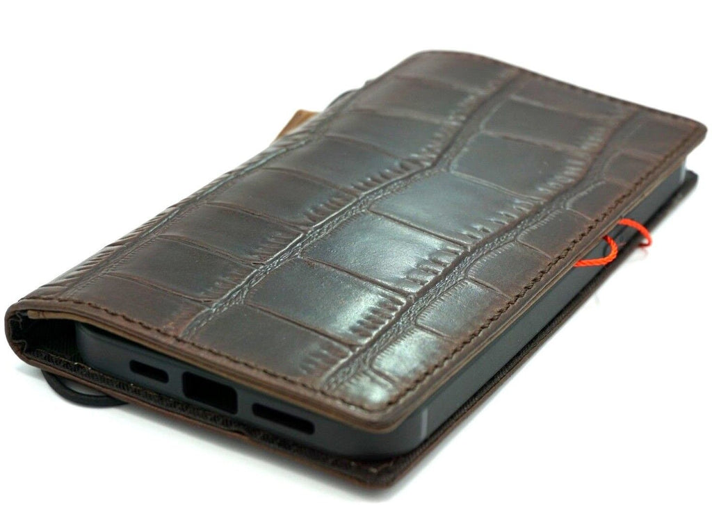 Handmade Vintage Leather iPhone Wallet Case: Art Design
