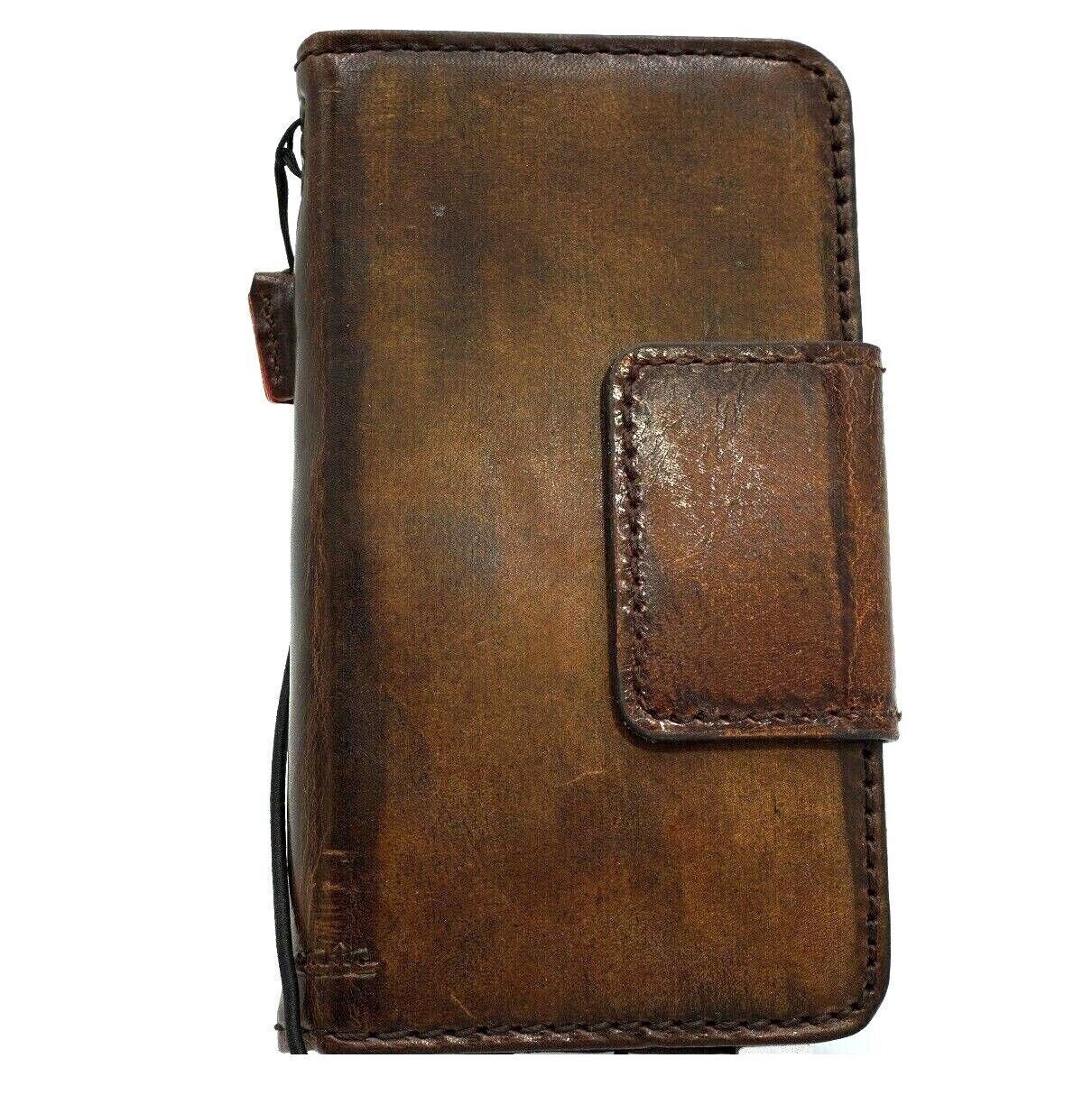 Vintage Leather iPhone Wallet Case: Stone Wash, Magnetic Clasp