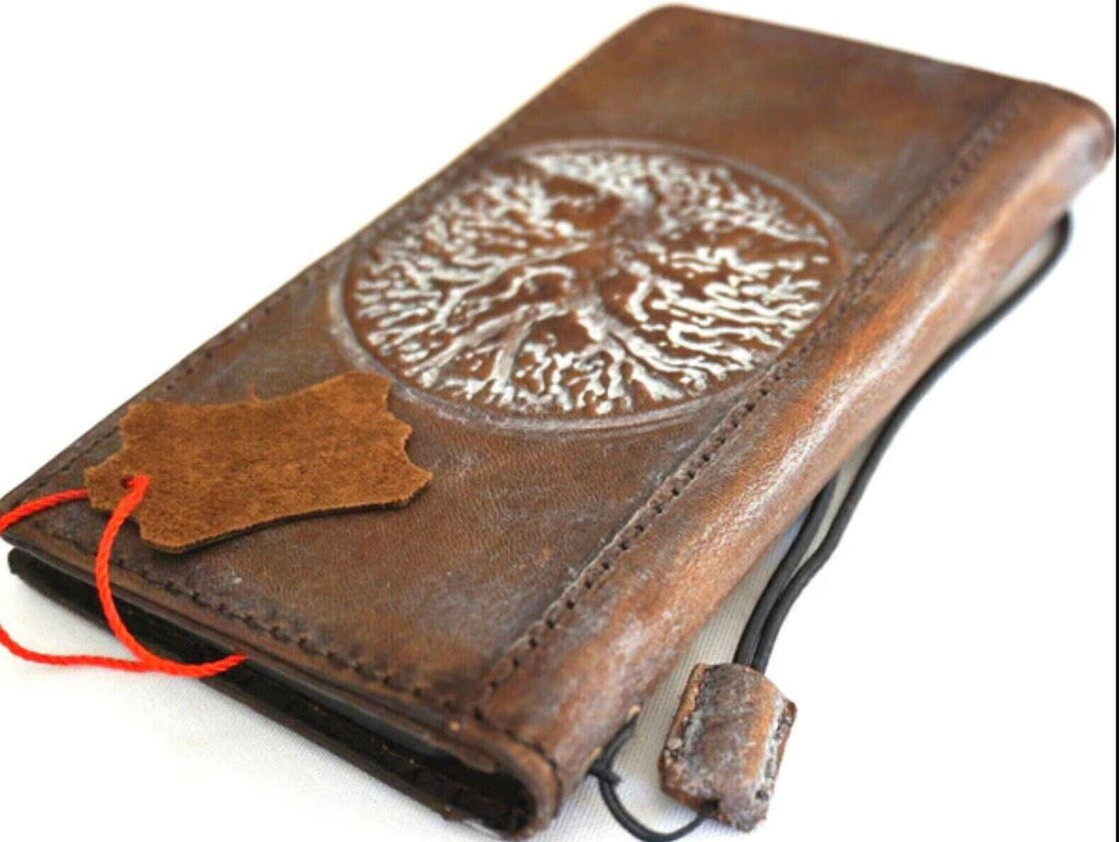 Vintage Leather Pixel Phone Wallet Case: Tree of Life Design