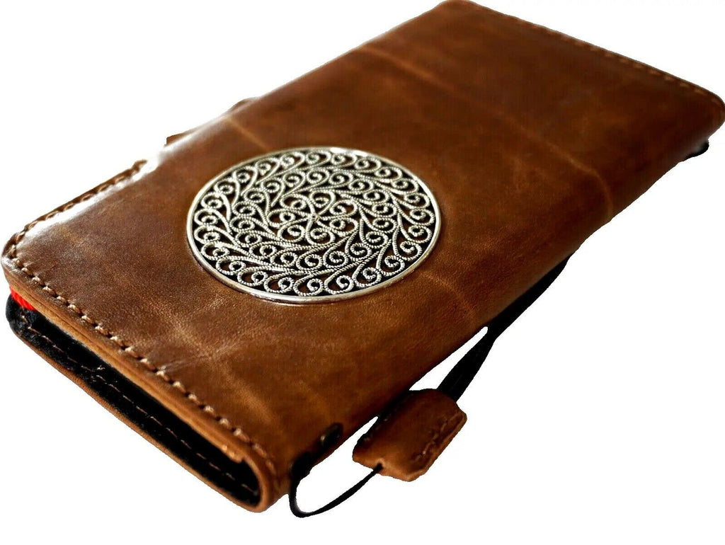 Handmade Leather iPhone Wallet Case: Vintage Art Design