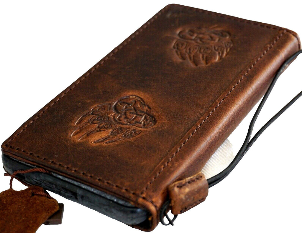 Handmade Leather Galaxy Phone Case: Wallet with Bear Design