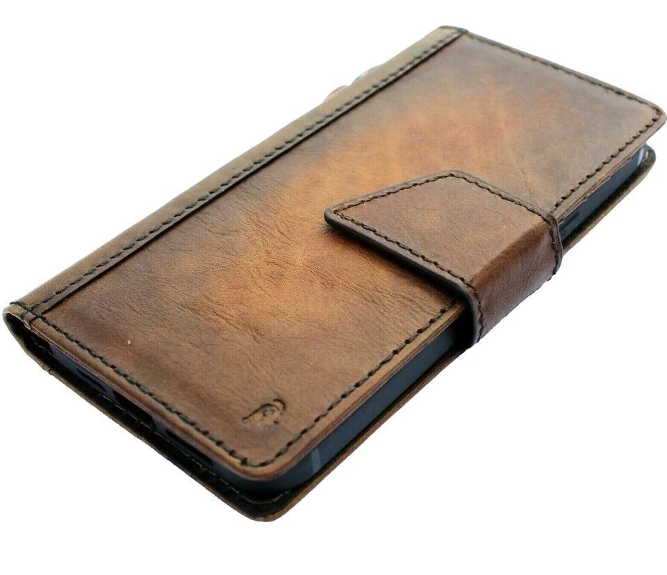 Handmade Vintage Leather iPhone Wallet Case: Magnetic Bracket