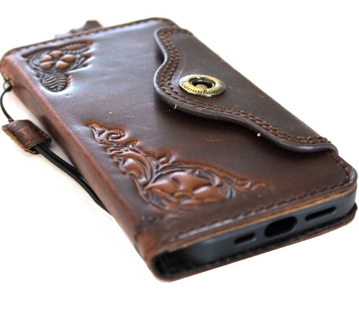 Handmade Leather Wallet Phone Case: Floral Tooled Design
