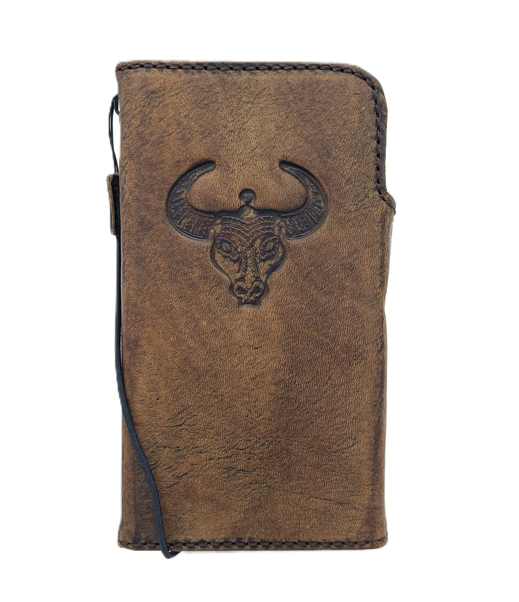 Handmade Leather Wallet Case: Bull Stamp, Card Slots