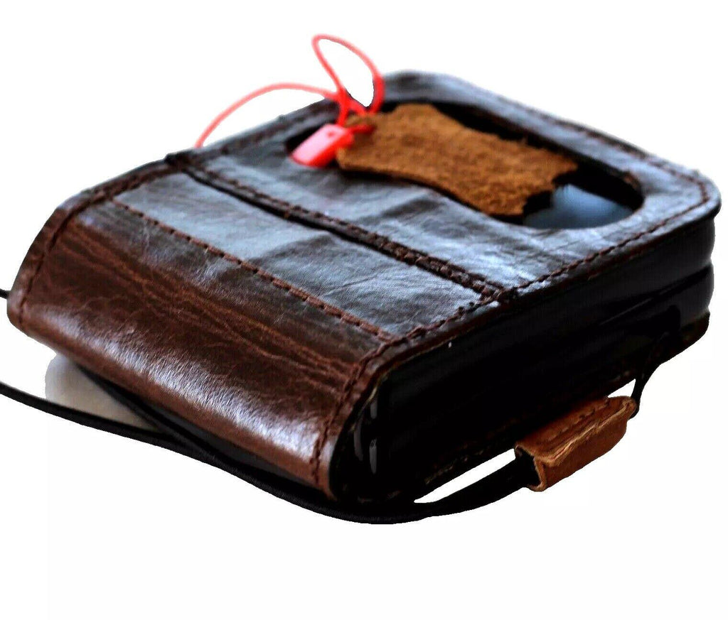 Handmade Leather Galaxy Z Flip Wallet Case: Zigzag Stitch