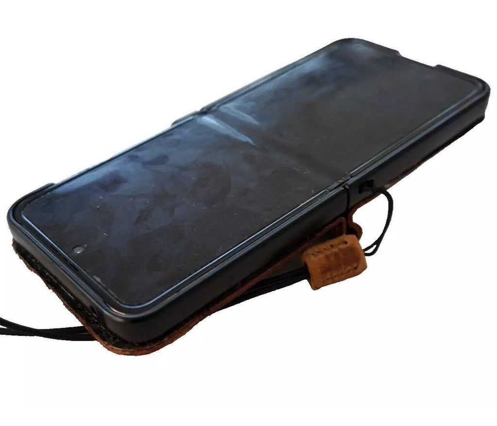 Handmade Ostrich Leather Galaxy Z Flip Cover: Art Wallet Book Style