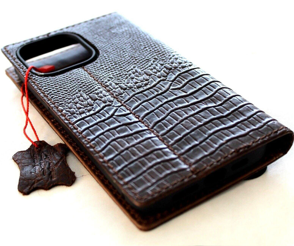 Handmade Leather Google Pixel Wallet Case: Vintage Crocodile Design