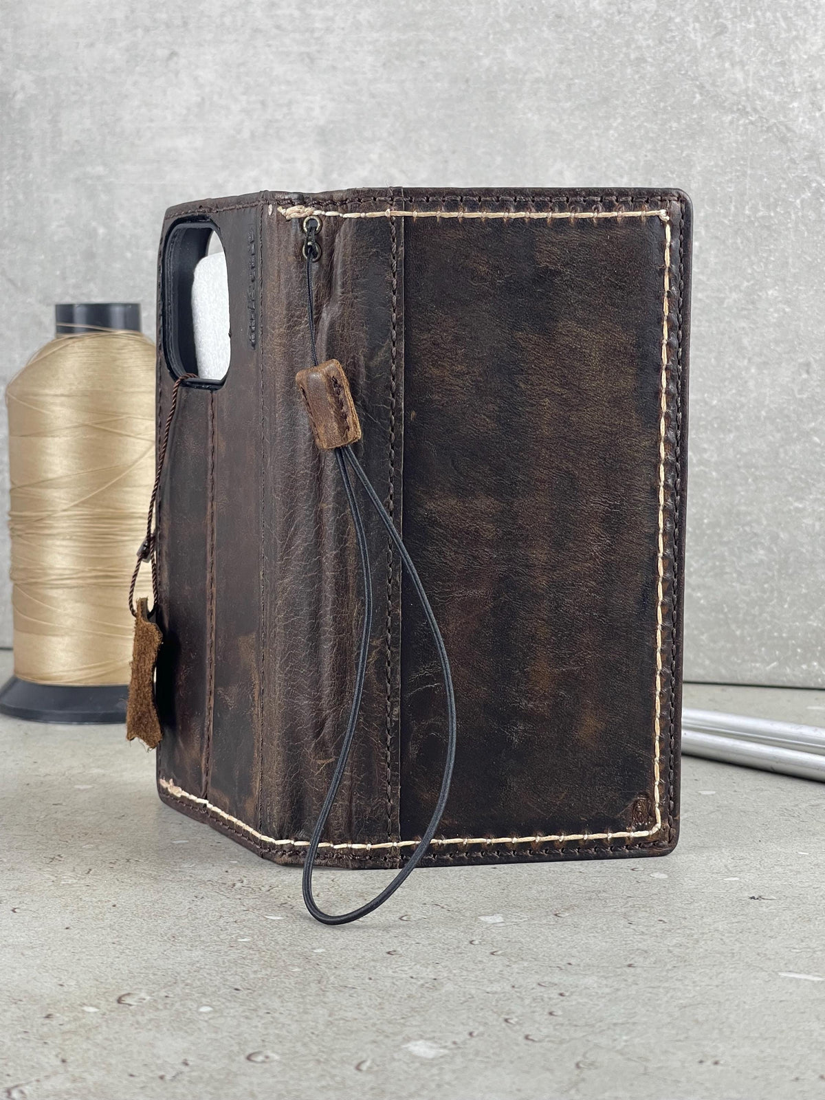 Hand Sewn Leather Wallet Case for Galaxy S22/S23/S24 Ultra
