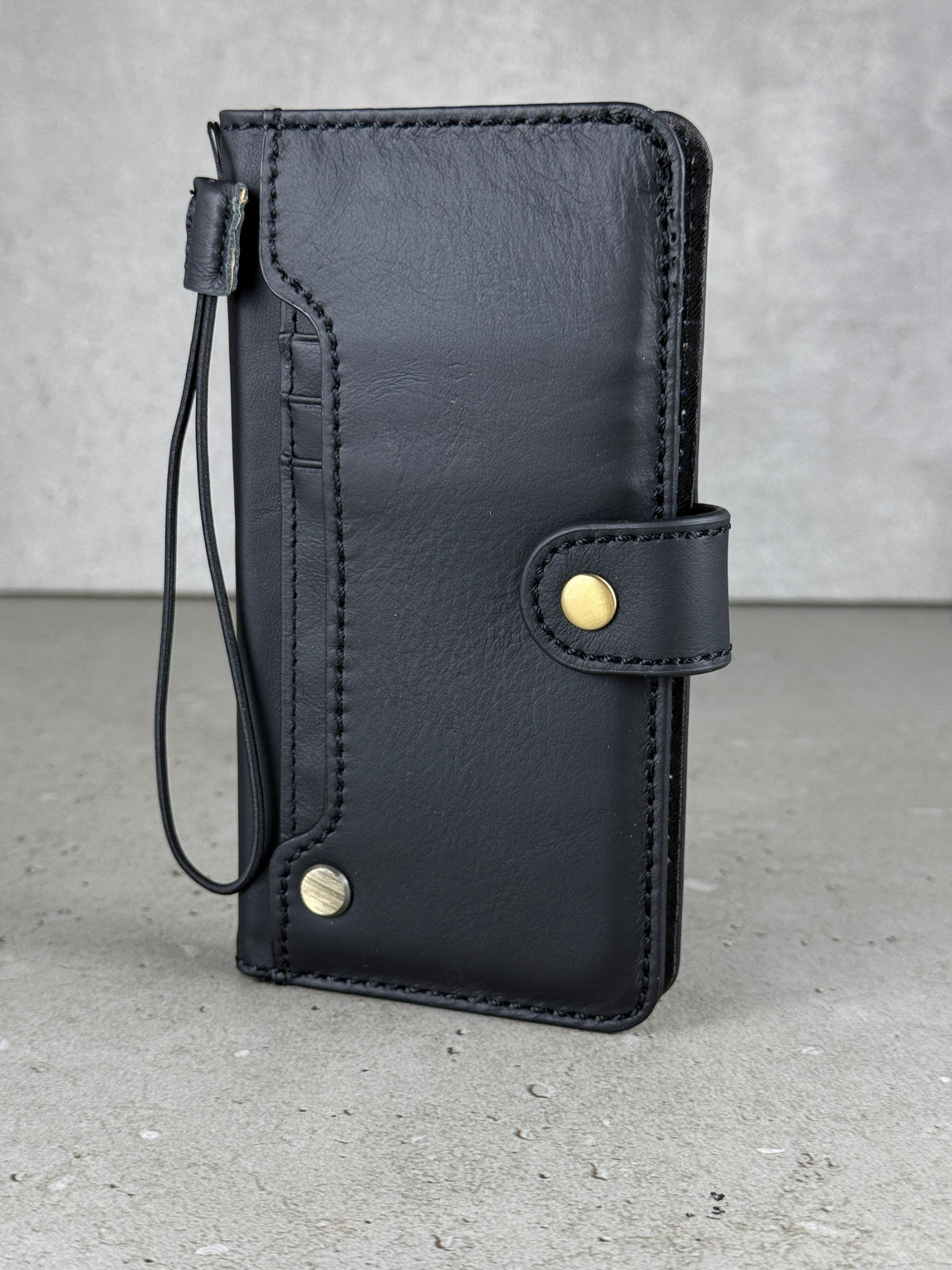 Vintage Leather iPhone Wallet Case: Book Style, Card Slots
