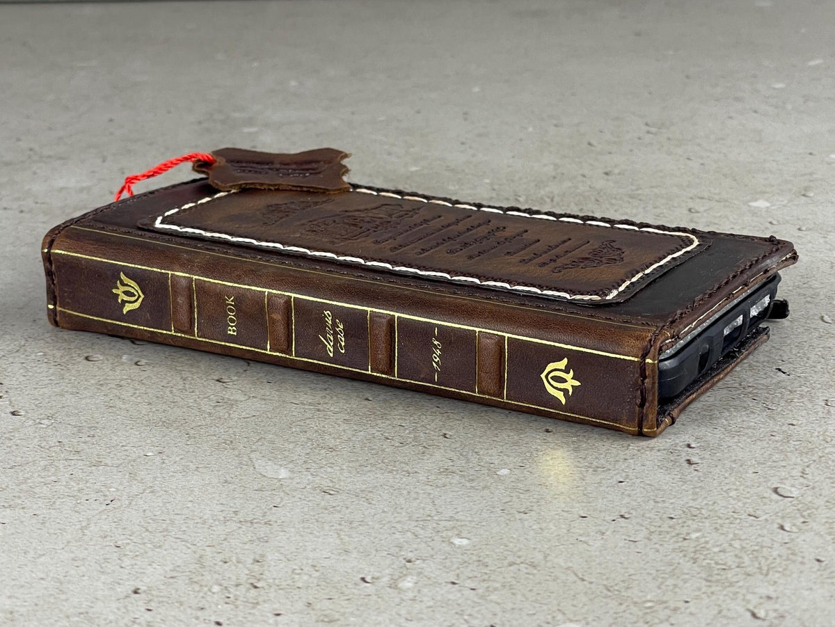 Genuine Leather Wallet Case for Google Pixel: Vintage Book Design