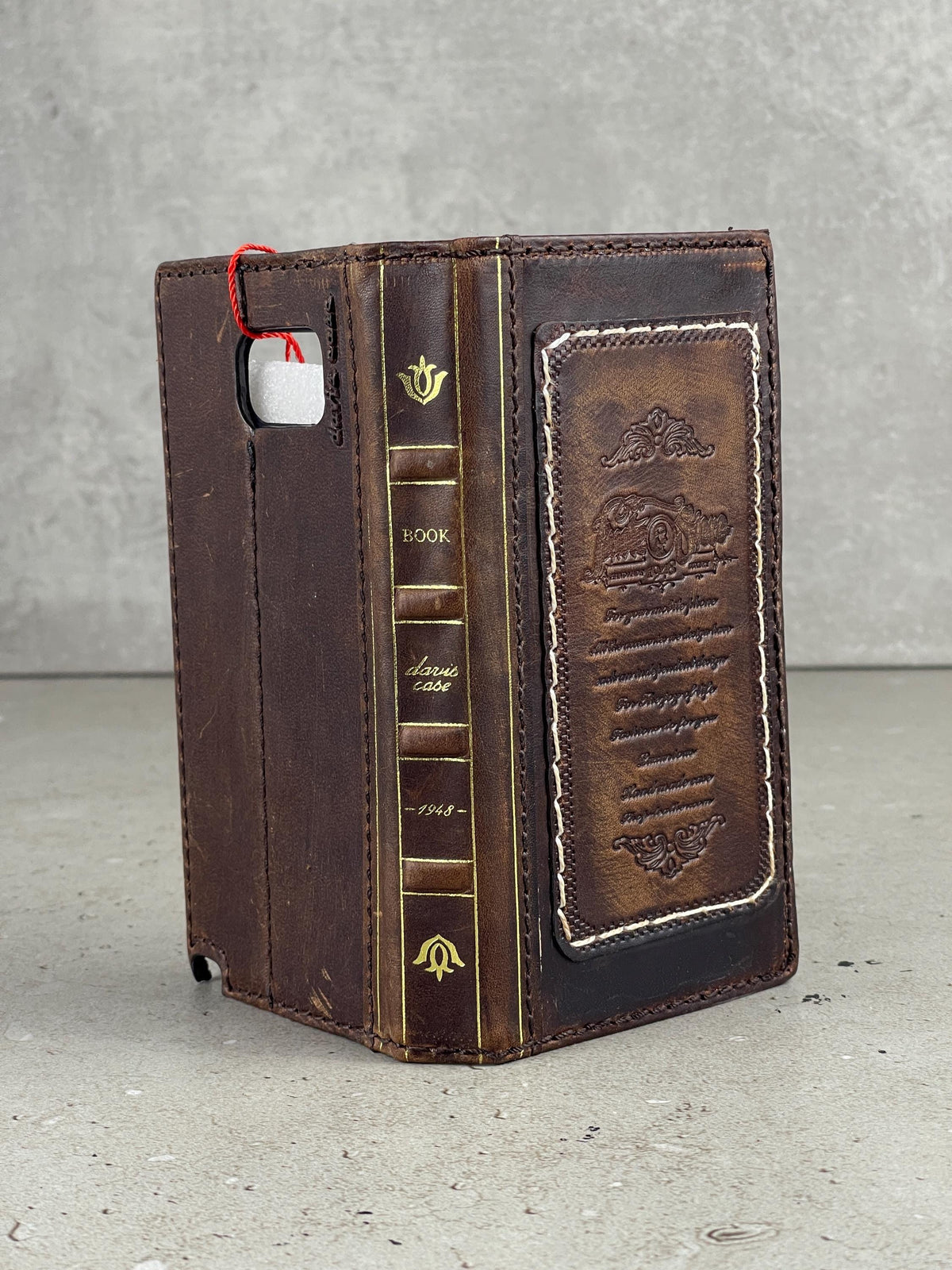 Handmade Leather Wallet Case for OnePlus 12 12R: Luxury Wireless Design