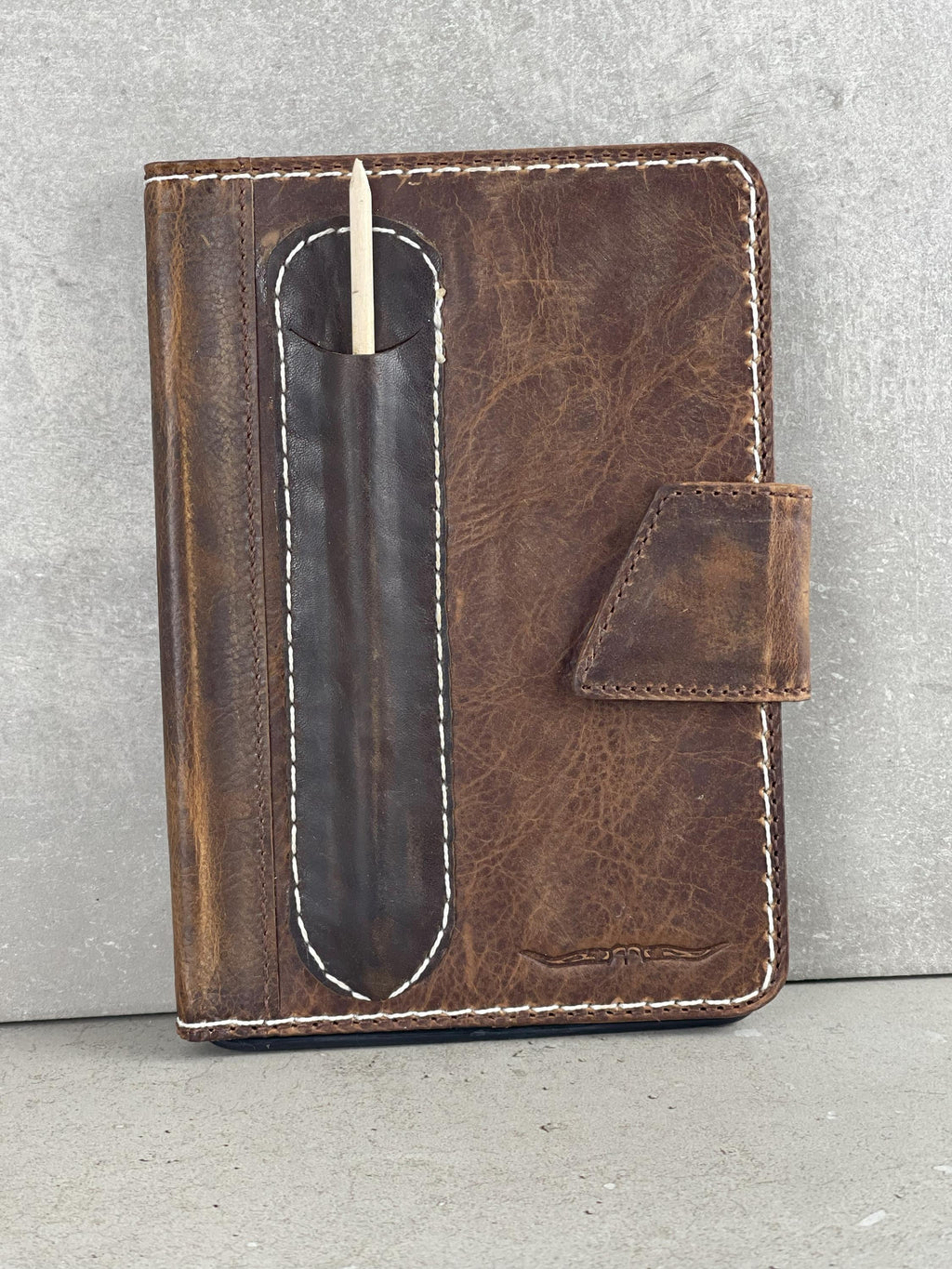 Vintage Leather iPad Case: Magnetic, Hand Sewn, Pen Holder