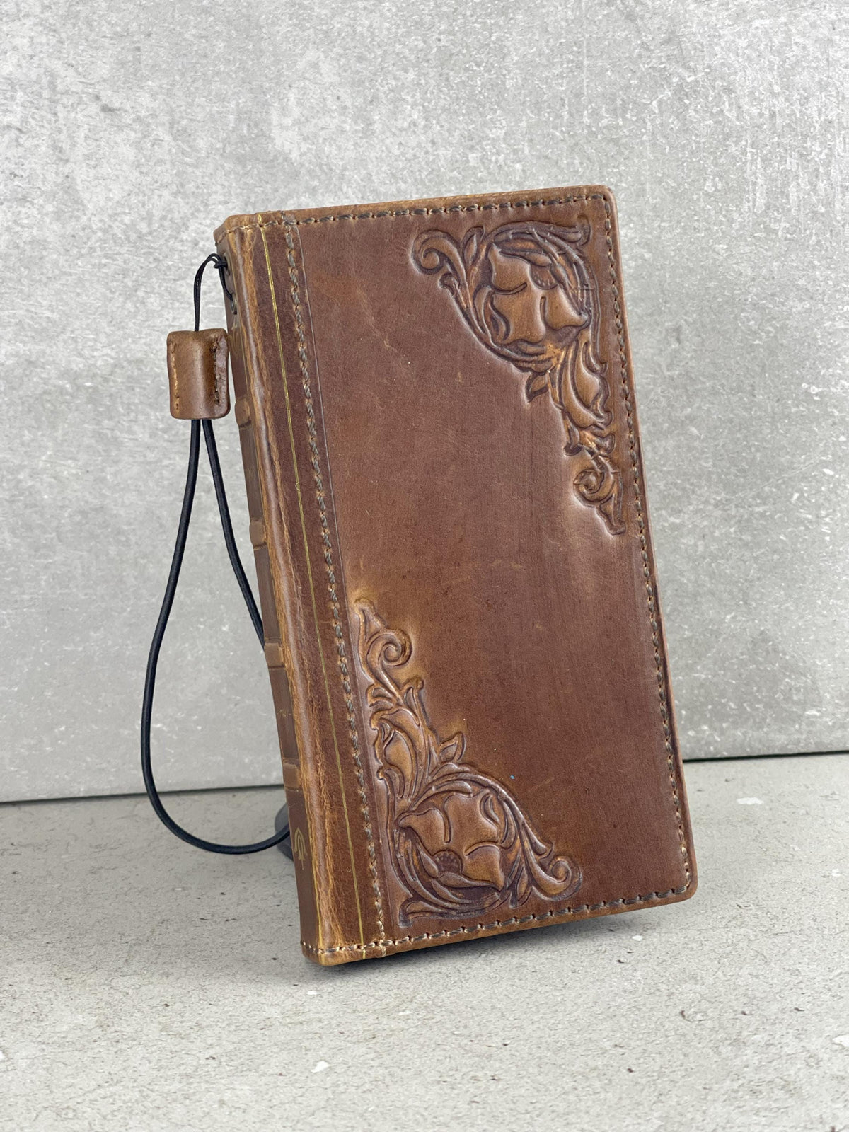 Vintage Leather iPhone Wallet Case: Floral Art, Card Slots