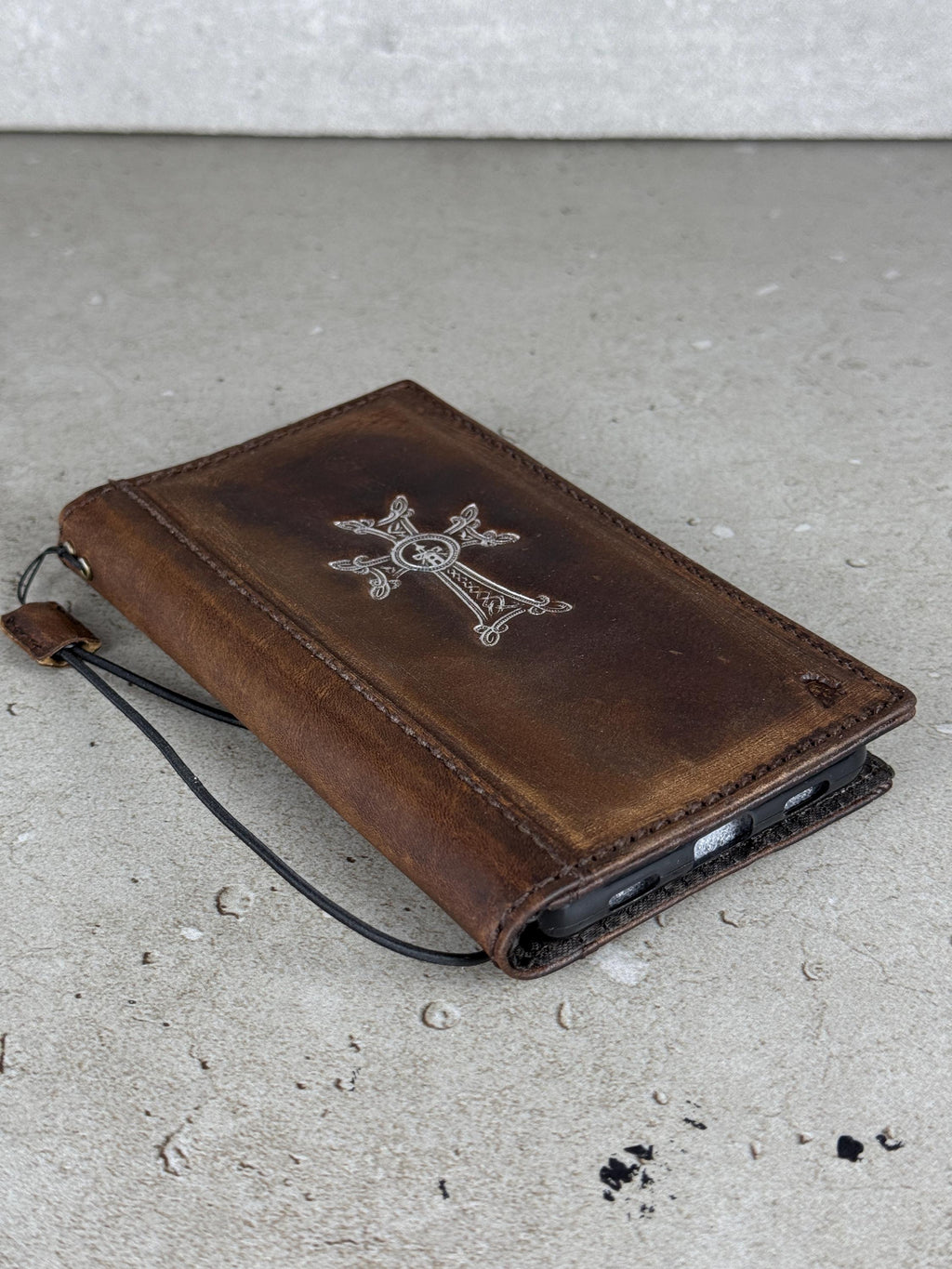 Handmade Leather iPhone Wallet Case: Vintage Silver Cross Design