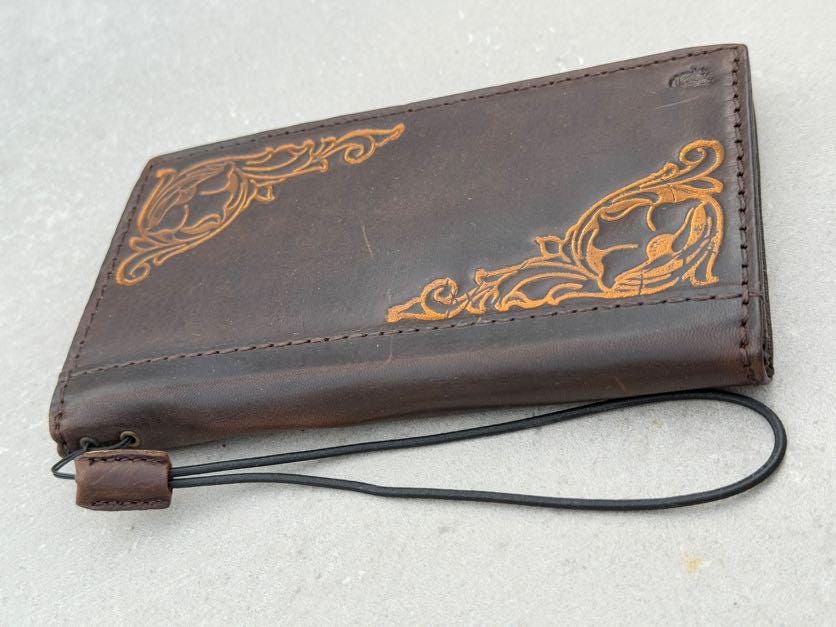 Vintage Style Leather iPhone Wallet Case: Handmade Floral Art