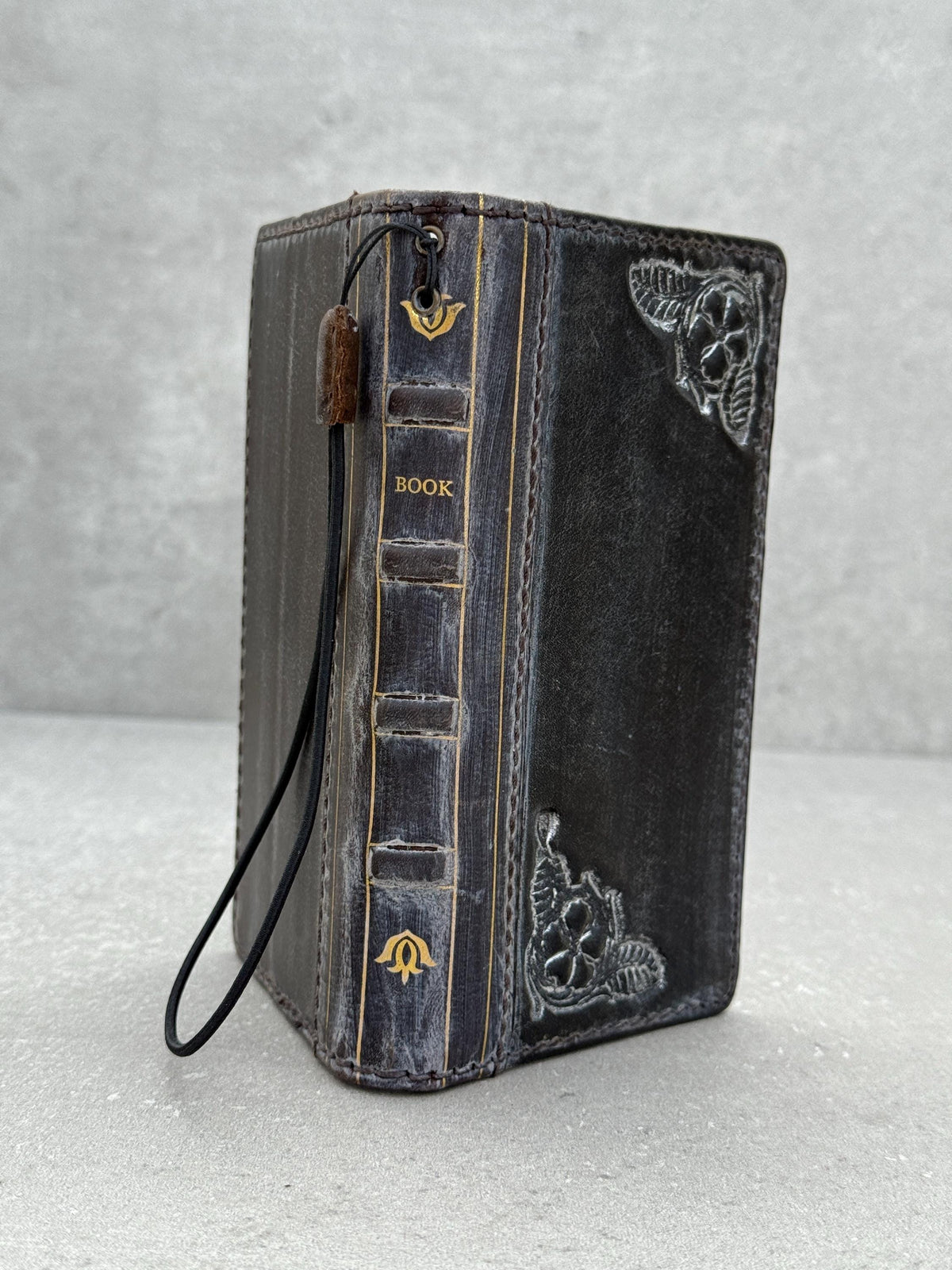 Handmade Leather Galaxy Phone Case: Book Design Wallet with Card Slots