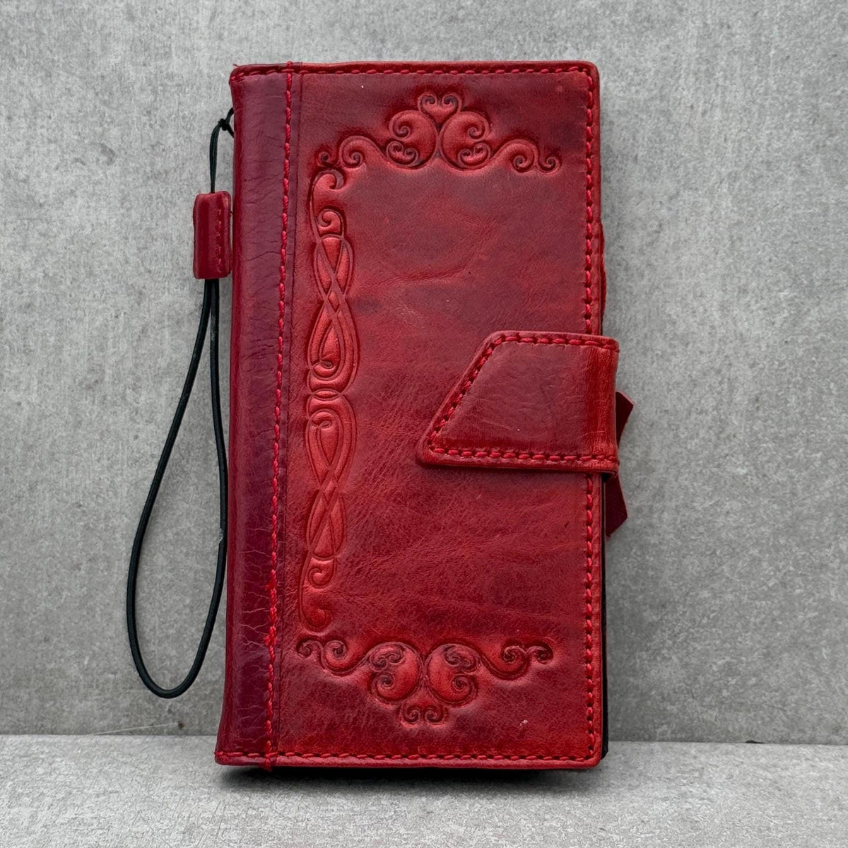 Handmade Leather Google Pixel Wallet Case: Vintage Red Art