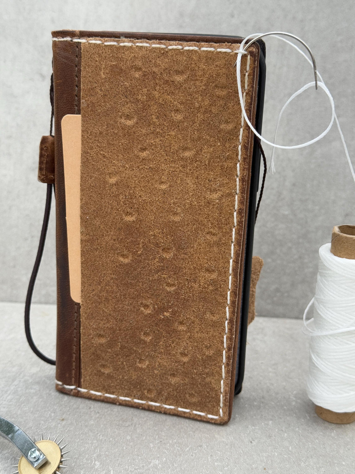 Handmade Leather Wallet Case: Samsung Galaxy Book Design