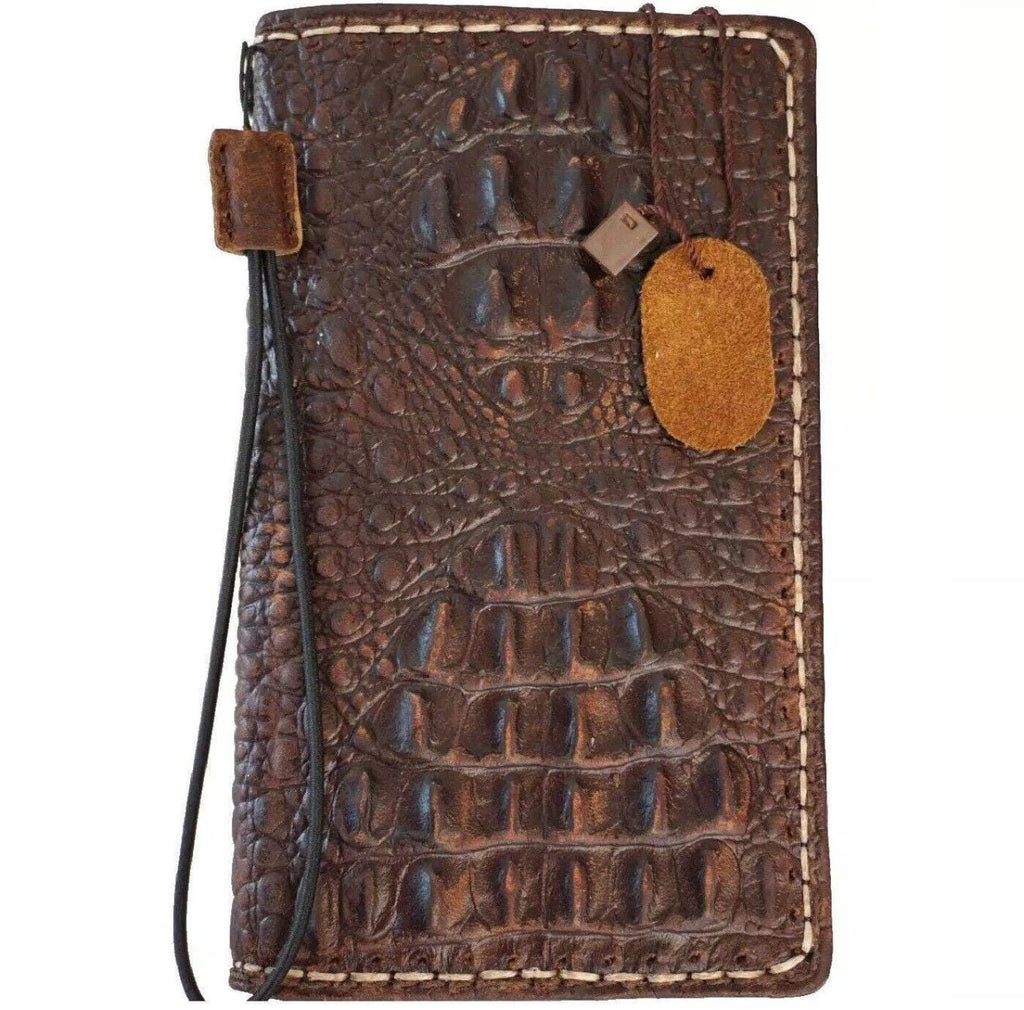 Handmade Leather iPhone Wallet Case: Card Slots, Stitch Detail