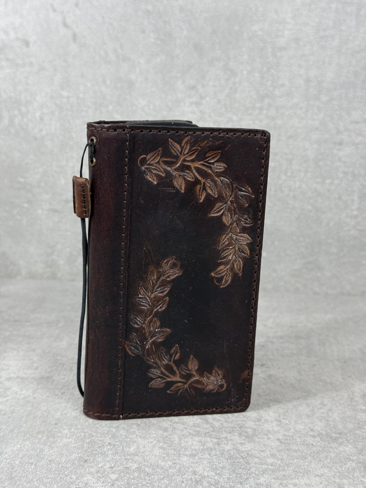 Vintage Style Leather iPhone Wallet Case with Card Slots