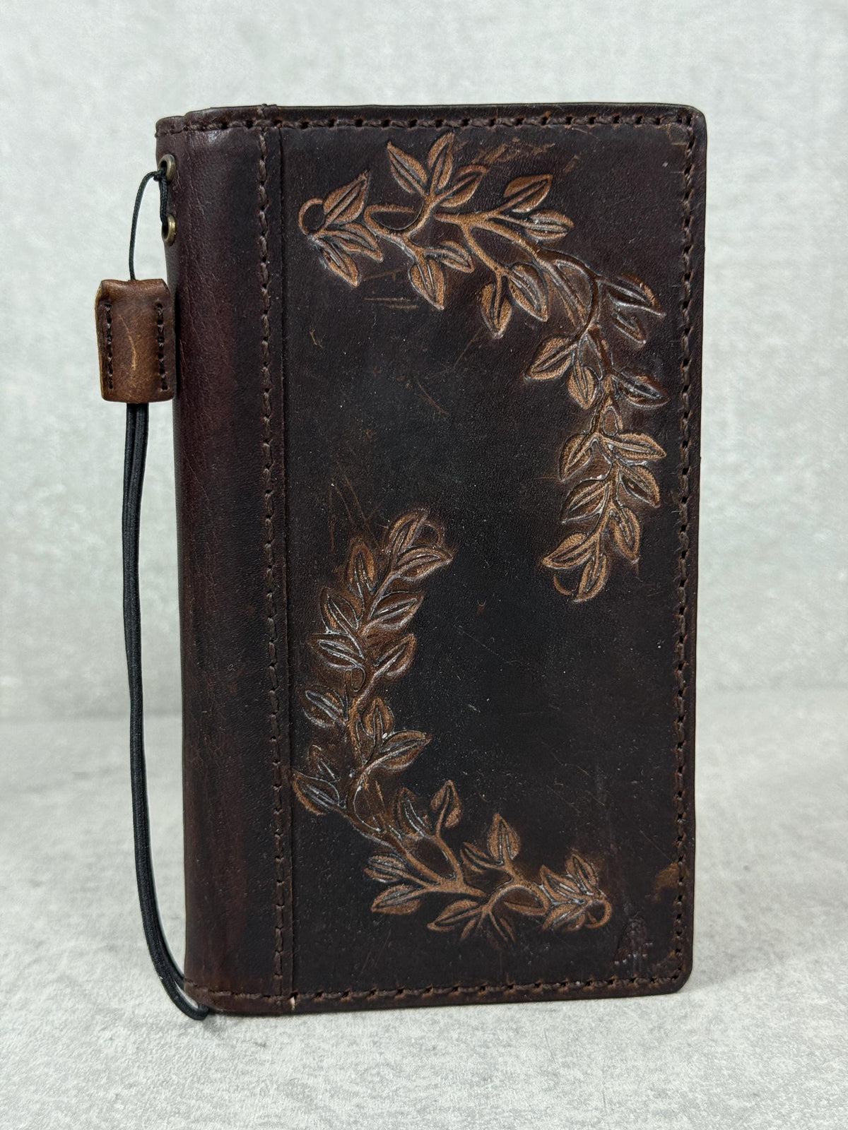 Embossed Leather Wallet Case for Google Pixel: Vintage Art Design
