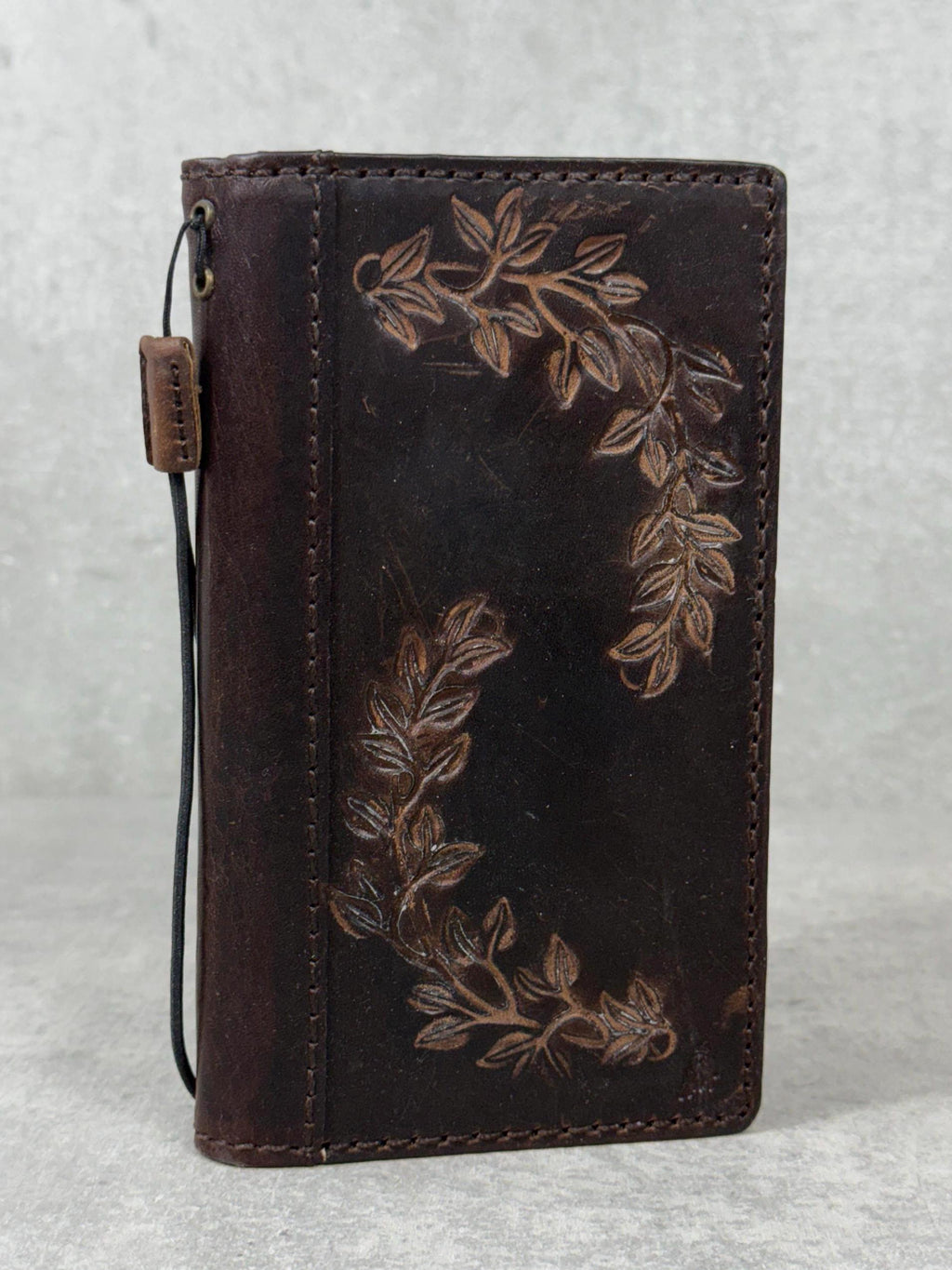 Handmade Leather Wallet Case: Floral Book Design for Galaxy S21/S22/S23/S24/S25
