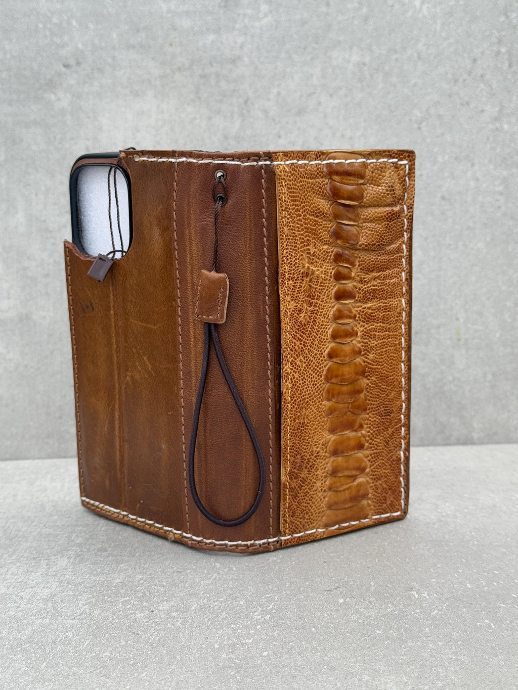 Handmade Leather Wallet Case: Luxury Wireless Phone Cover