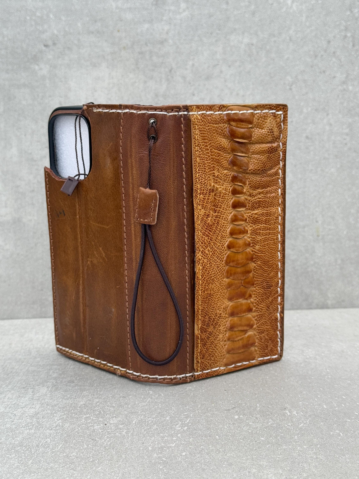 Handmade Leather Wallet Case: Luxury Wireless Phone Cover
