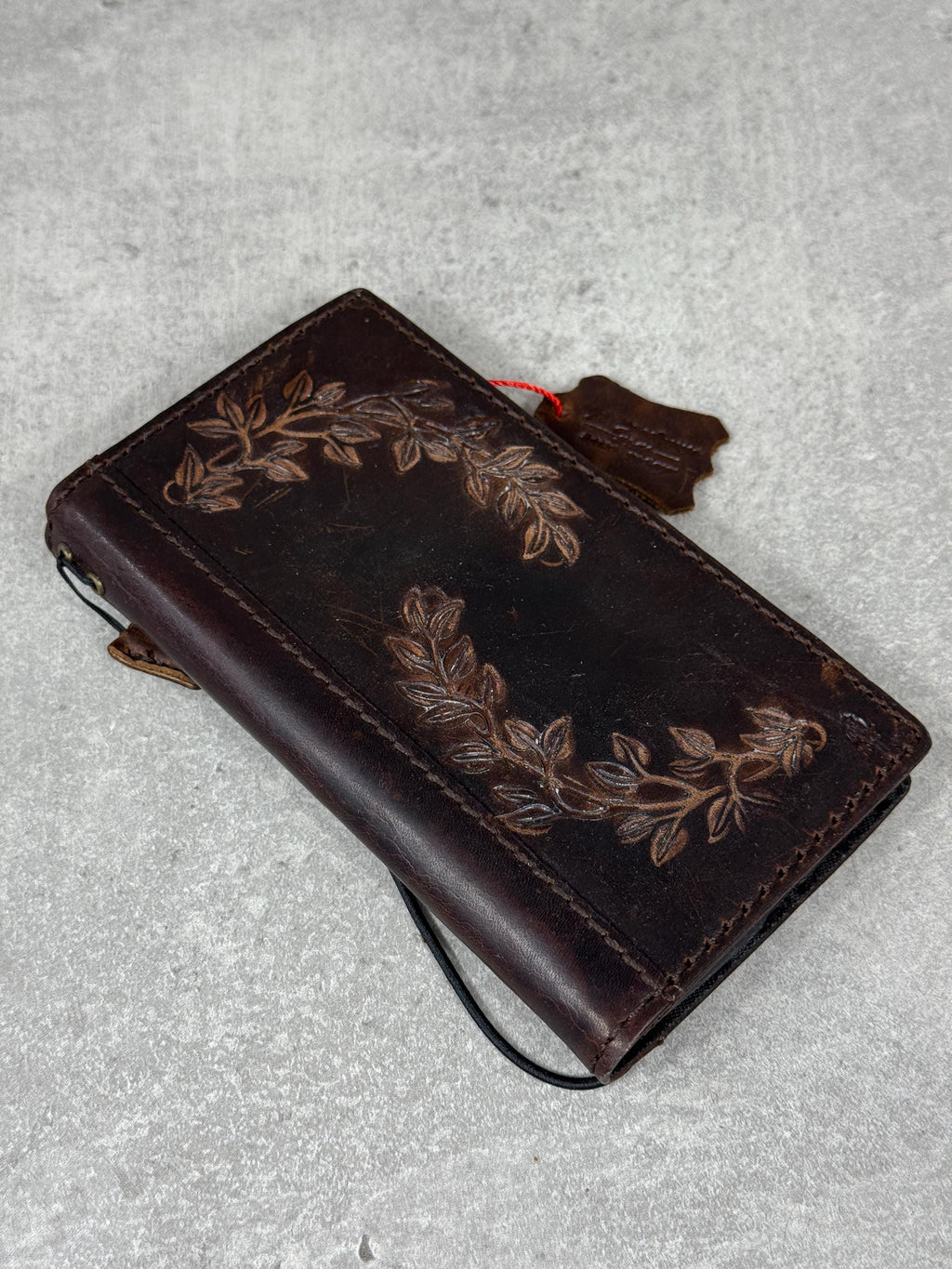 Embossed Leather Wallet Case for Google Pixel: Vintage Art Design