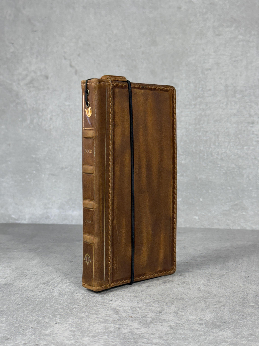 Tiger Design Leather iPhone Wallet Case: Book Style Cover