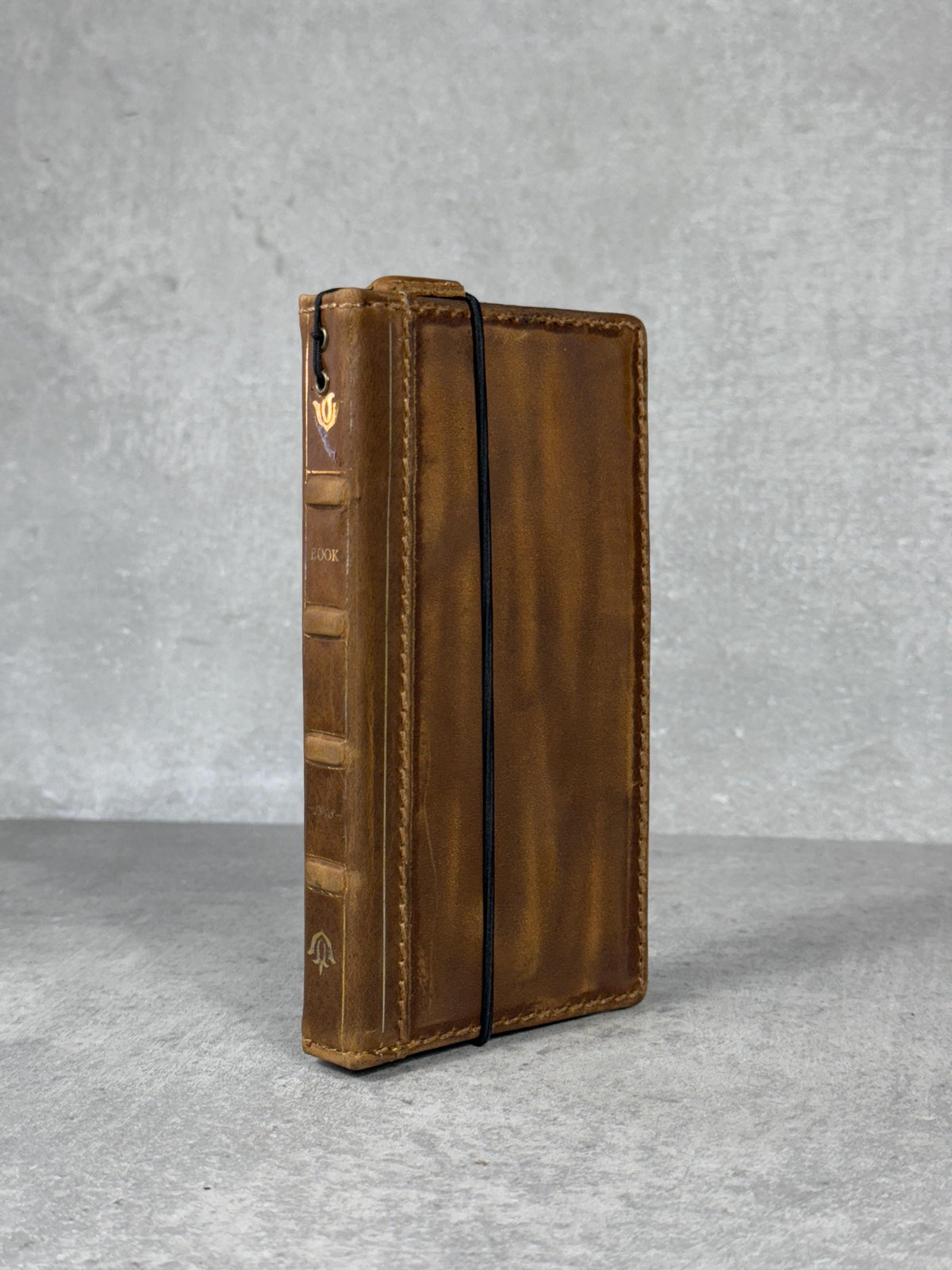 Tiger Design Leather iPhone Wallet Case: Book Style Cover