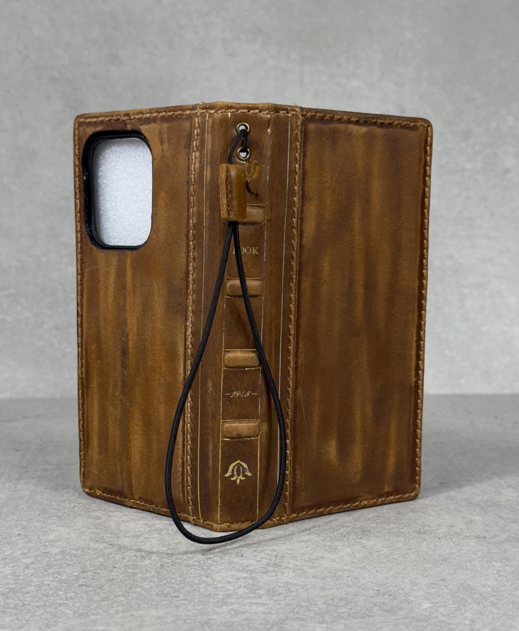 Tiger Design Leather iPhone Wallet Case: Book Style Cover