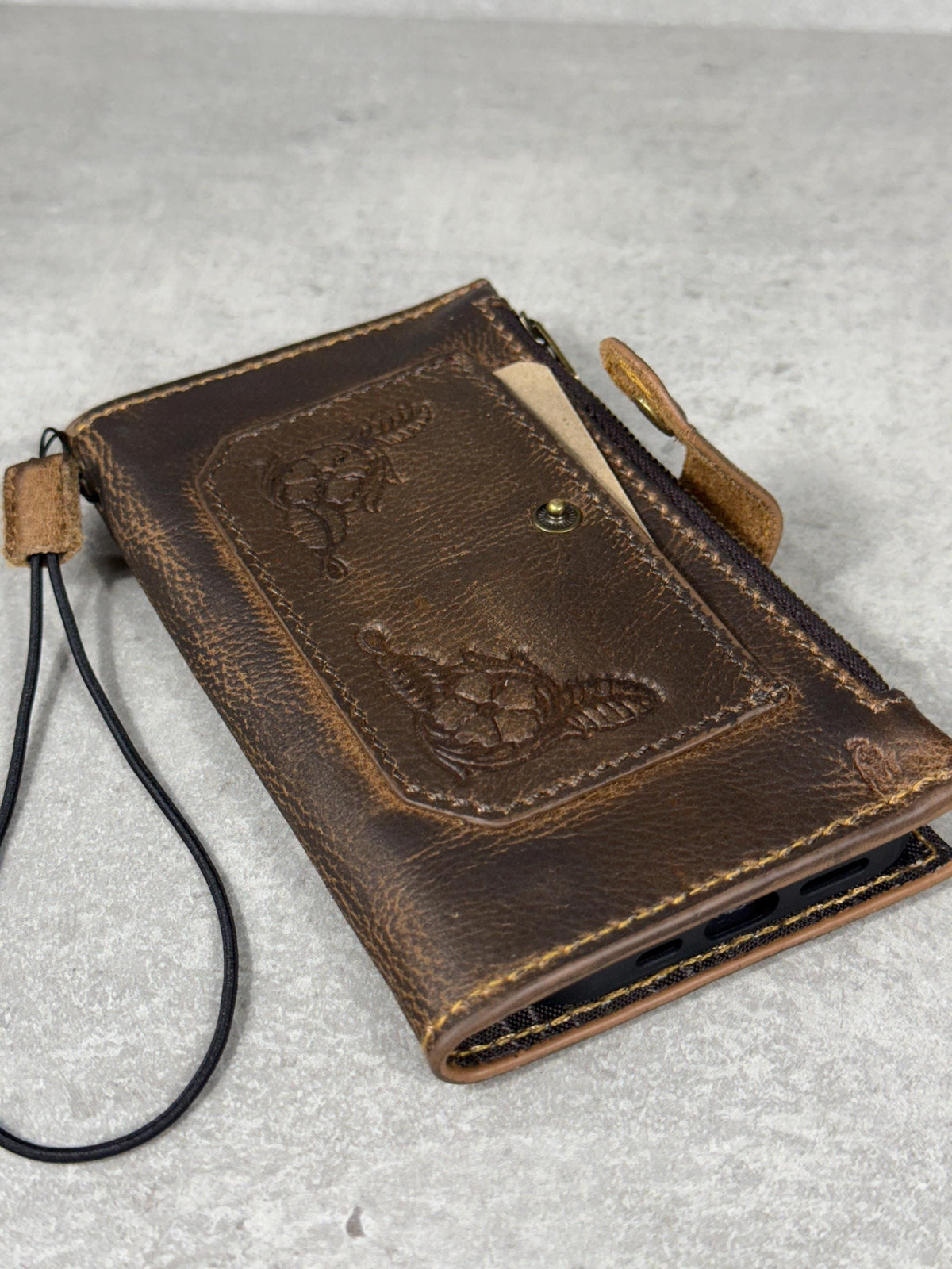 Handmade Leather Wallet Case for Google Pixel: Retro Card Holder with Zipper