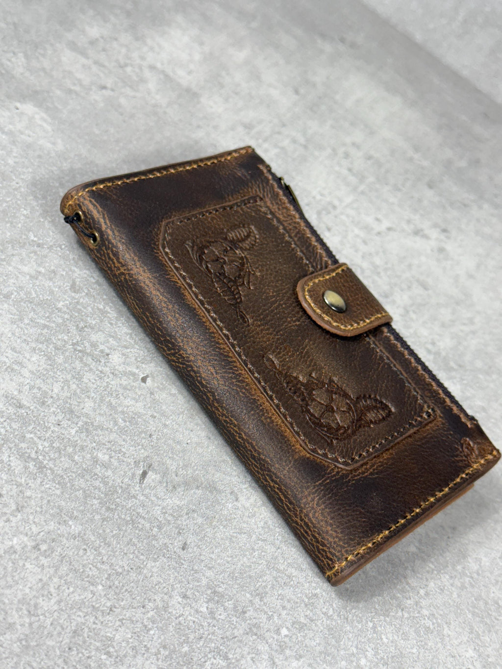 Handmade Leather Wallet Case for Google Pixel: Retro Card Holder with Zipper