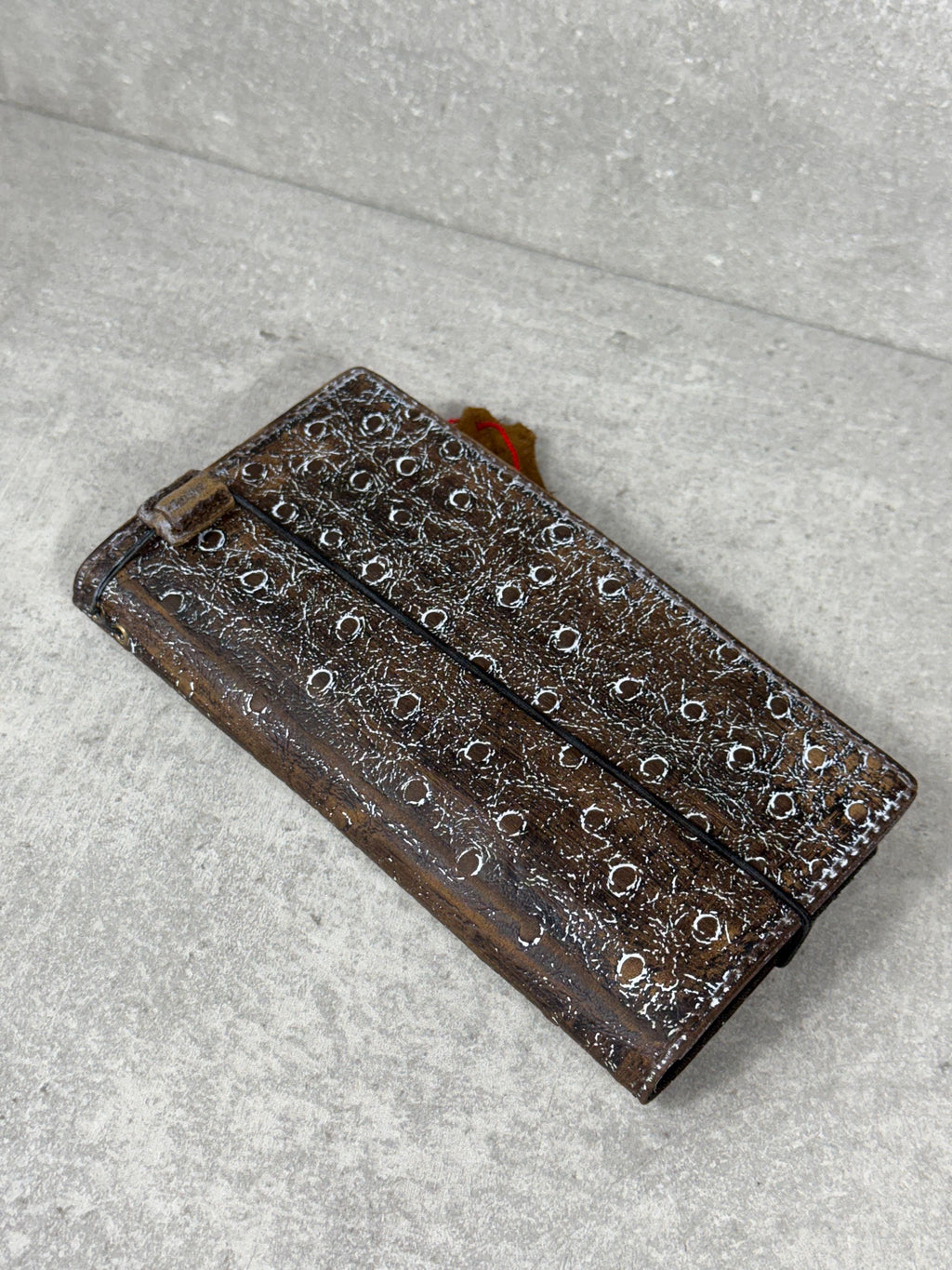 Ostrich Style Leather iPhone Wallet Case: Vintage Book Design