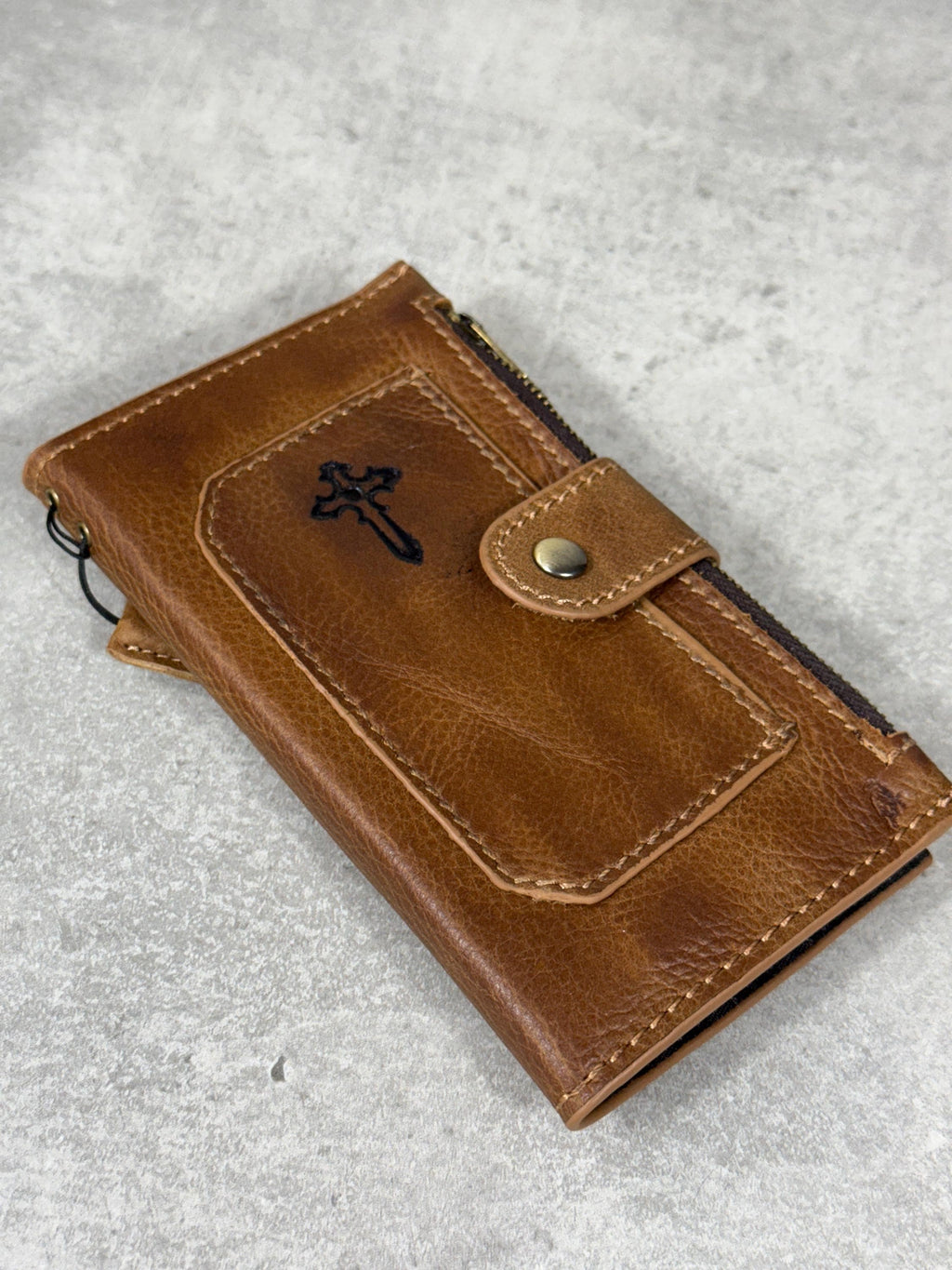 Genuine Leather iPhone Wallet Case: Credit Card Slots & Zipper