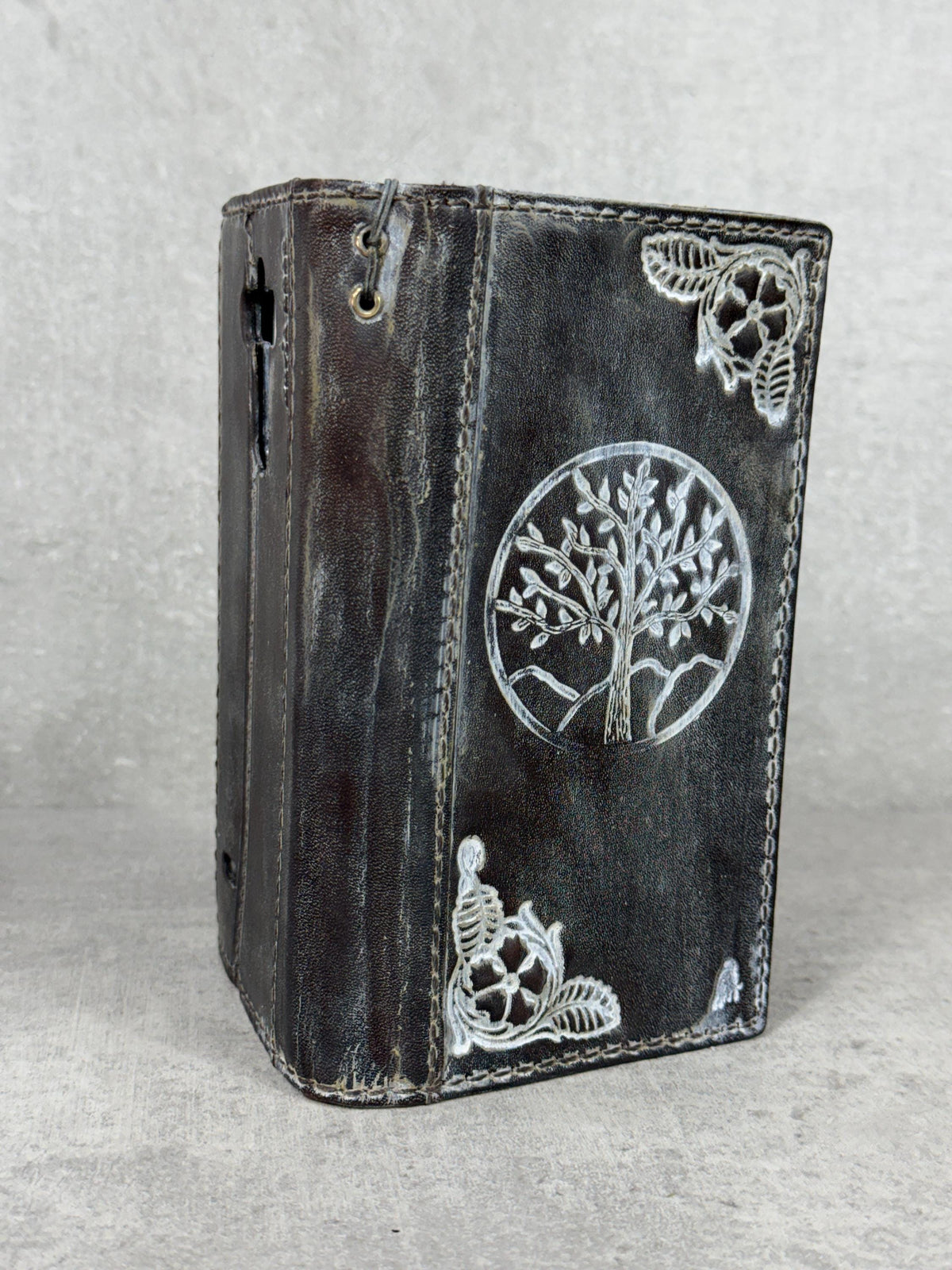 Handmade Leather Wallet Case for Galaxy Z Fold 2/3/4/5/6/7 - Polish Art Design