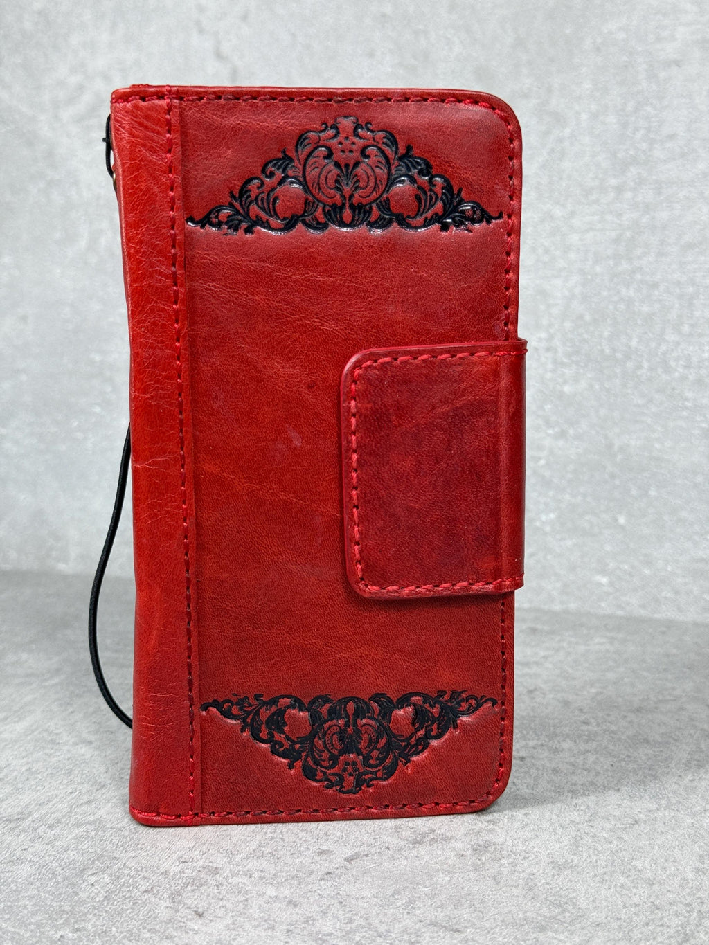Red Leather Wallet Case for Google Pixel: Vintage Magnetic Card Holder