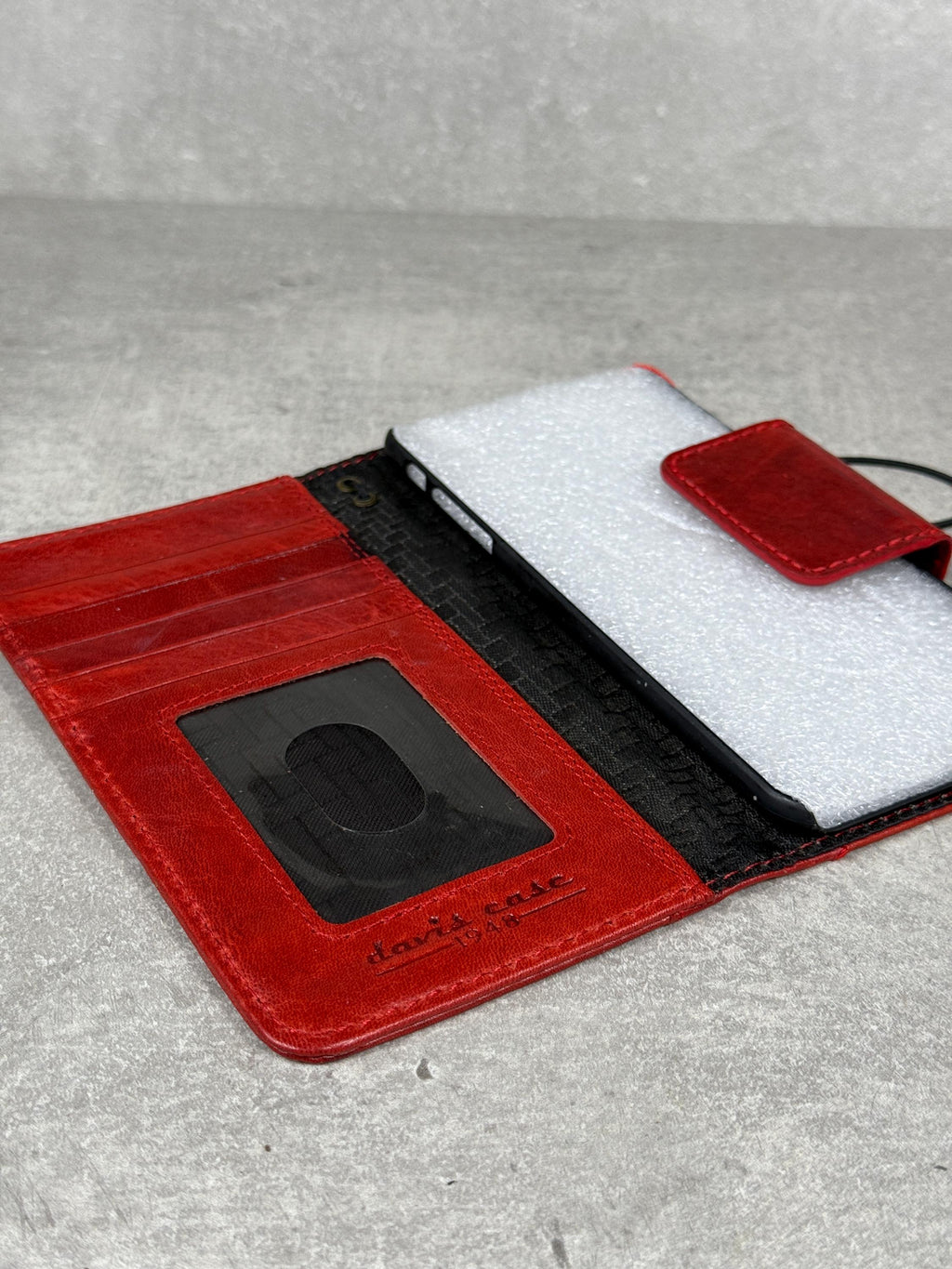 Red Leather Wallet Case for Google Pixel: Vintage Magnetic Card Holder