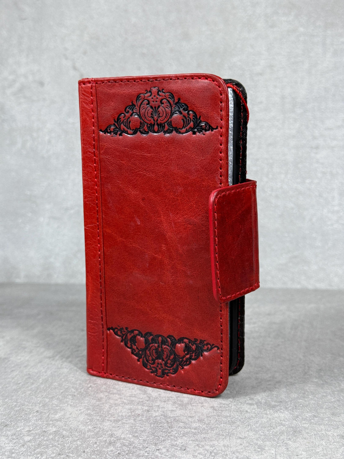 Red Leather Wallet Case for Google Pixel: Vintage Magnetic Card Holder