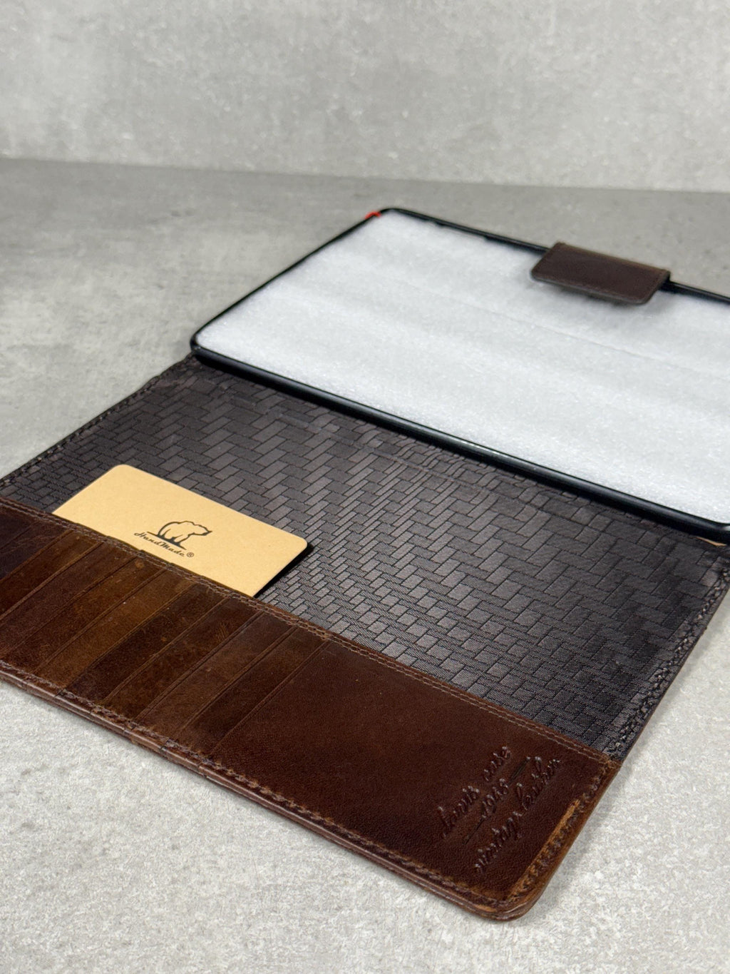 Vintage Leather iPad Mini Case: Magnetic Pen Holder, Hand Sewn