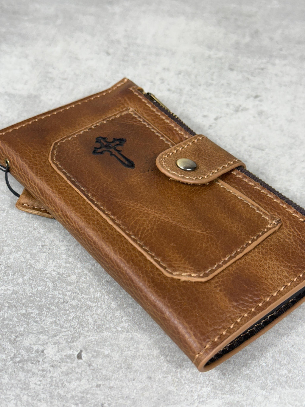 Genuine Leather iPhone Wallet Case: Credit Card Slots & Zipper