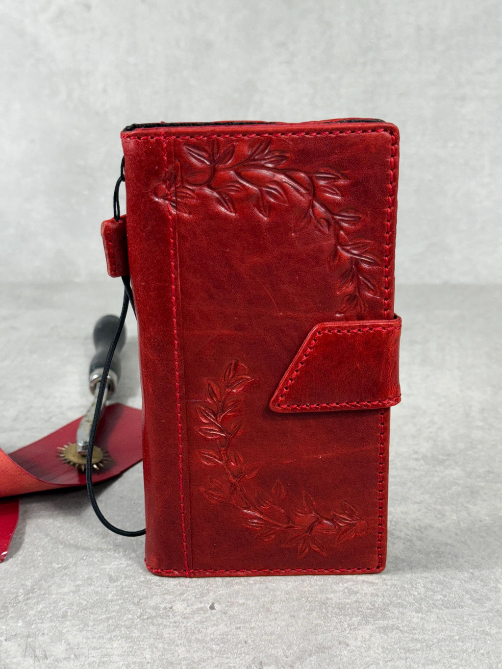 Handmade Leather Wallet Case for Galaxy Z Fold 2/3/4/5/6/7 - Art Design