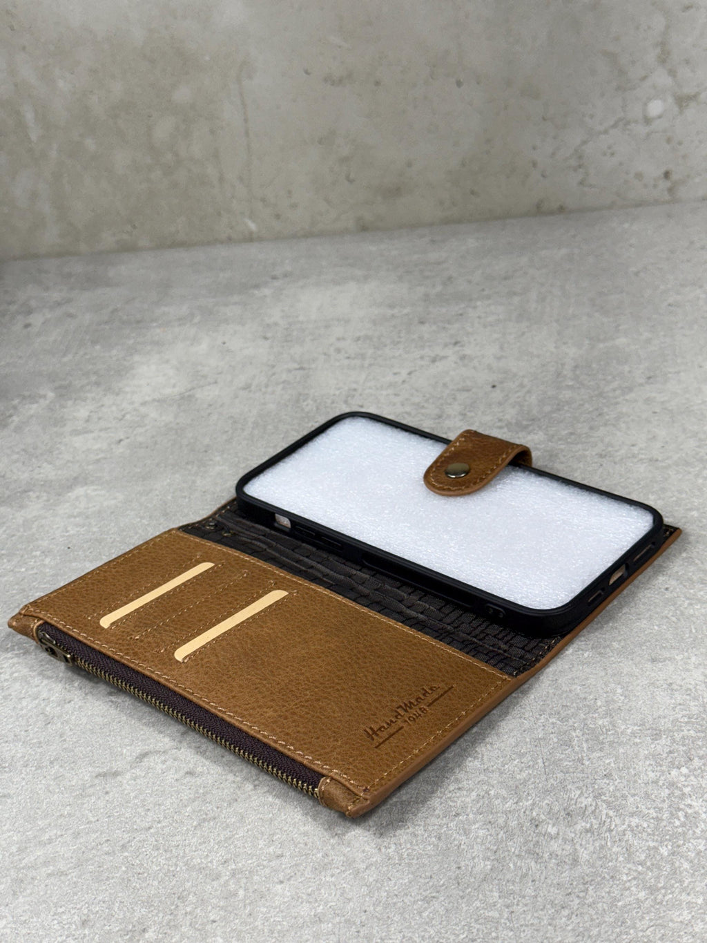 Handmade Leather Wallet Case for Galaxy Z Fold 2/3/4/5/6/7 - Zip Design