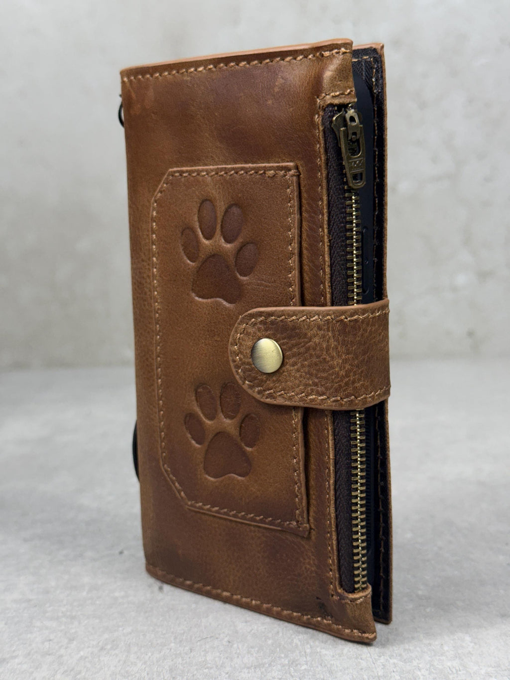 Handmade Leather Wallet Case for Google Pixel: Retro Zip Closure, Card Slots