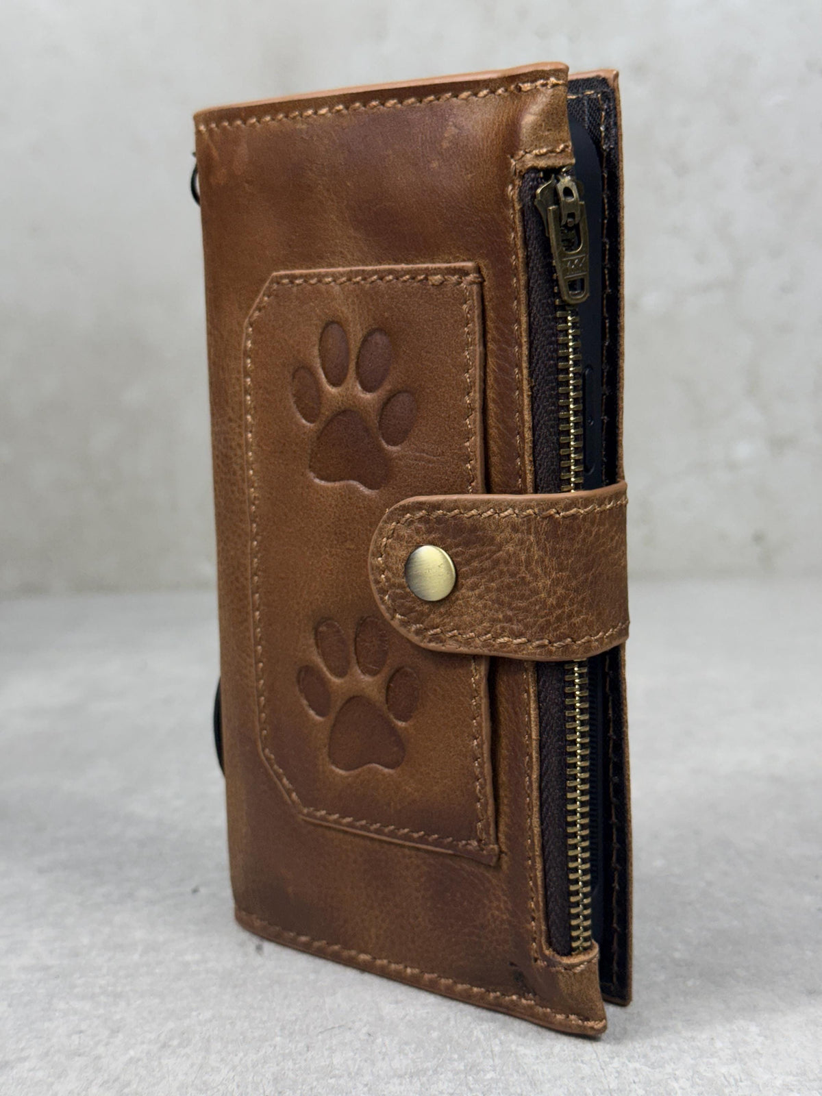 Handmade Leather Wallet Case for Google Pixel: Retro Zip Closure, Card Slots