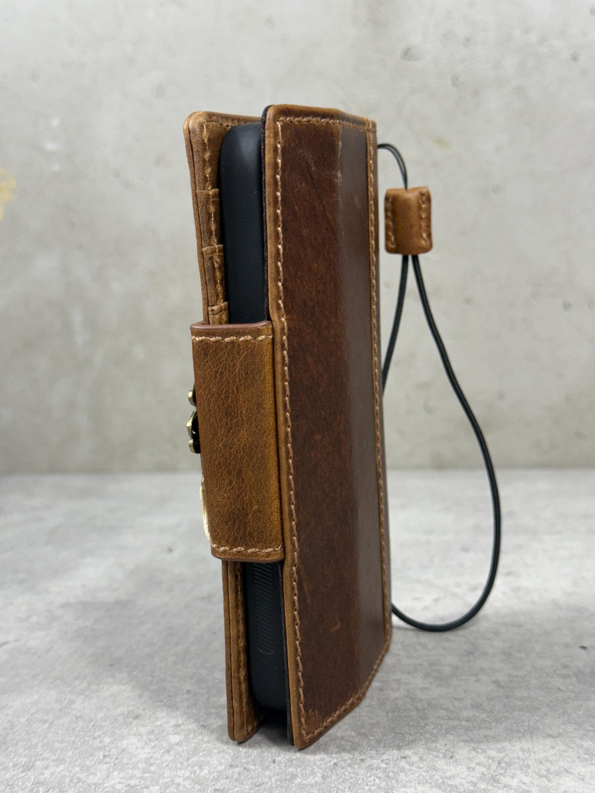 Handmade Leather Wallet Case for OnePlus: Wireless Charge, Card Slots