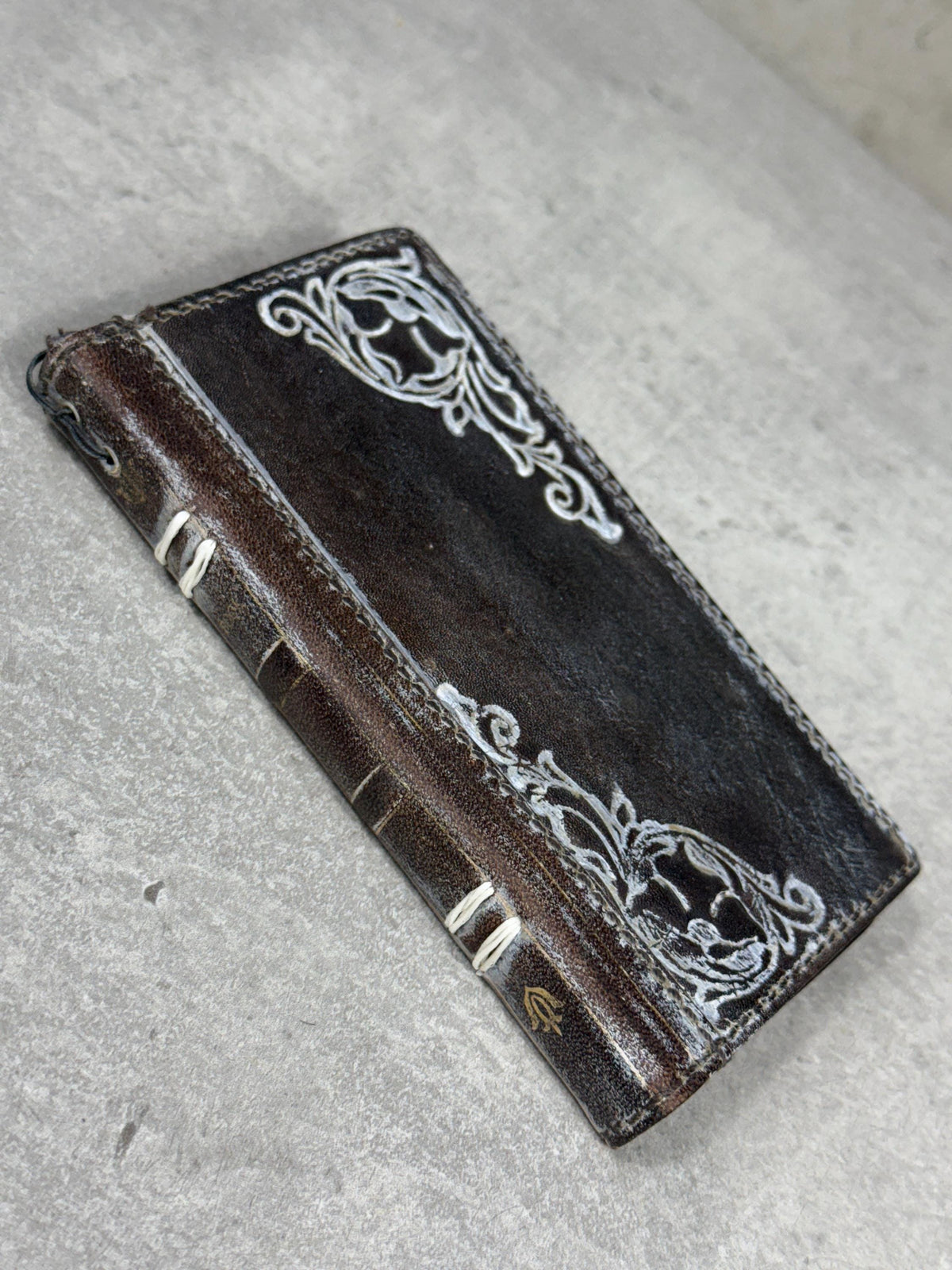 Vintage Leather iPhone Wallet Case: Book Style, Credit Card Slots