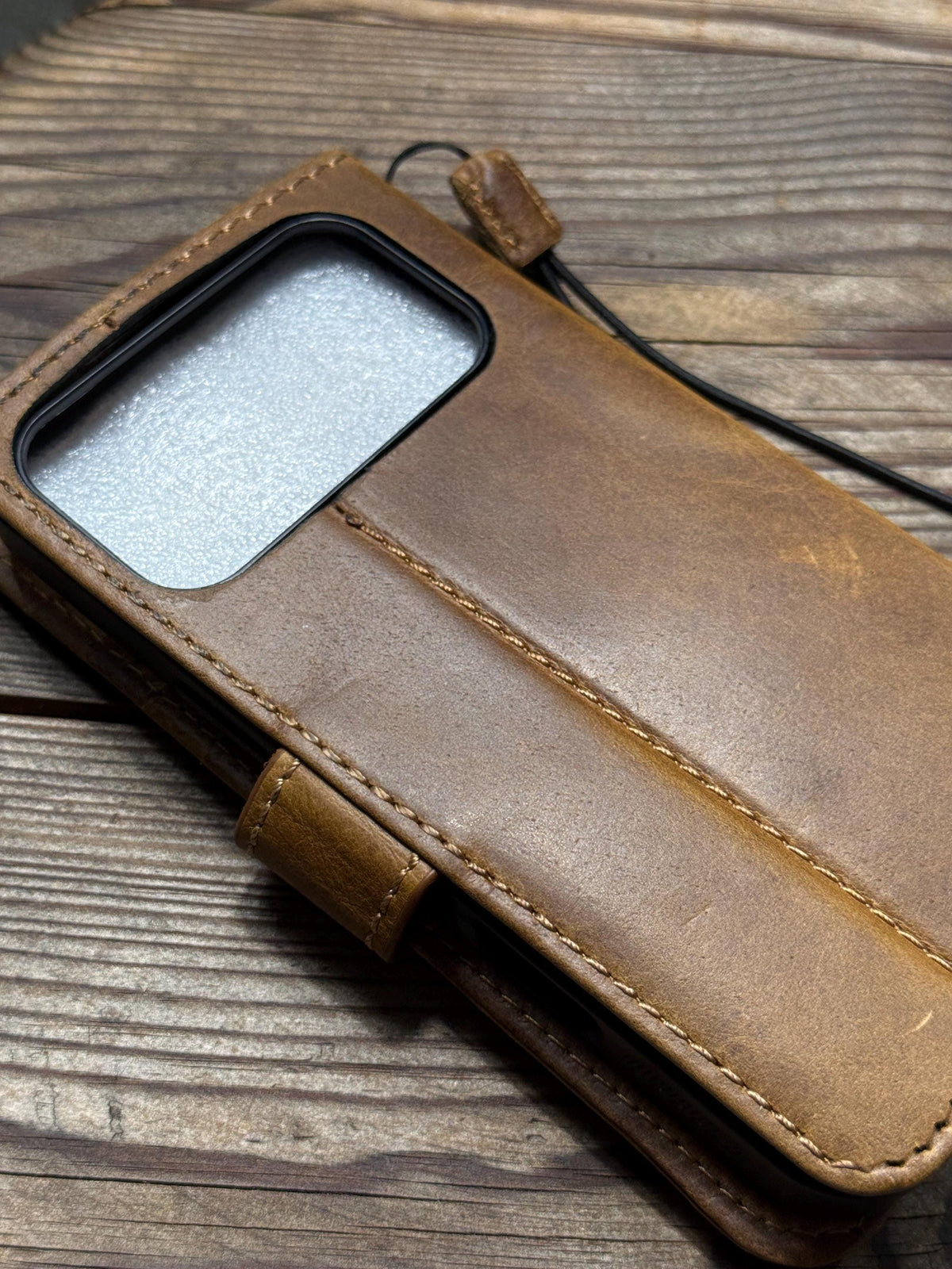 Handmade Leather Wallet Case for Google Pixel: Vintage Luxury Cover
