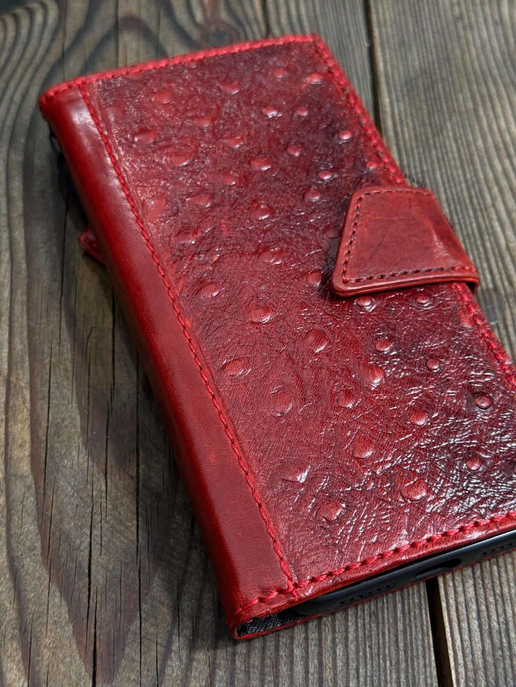 Genuine Leather Galaxy S22 S23 S24 Ultra Wallet Case: Red Heart